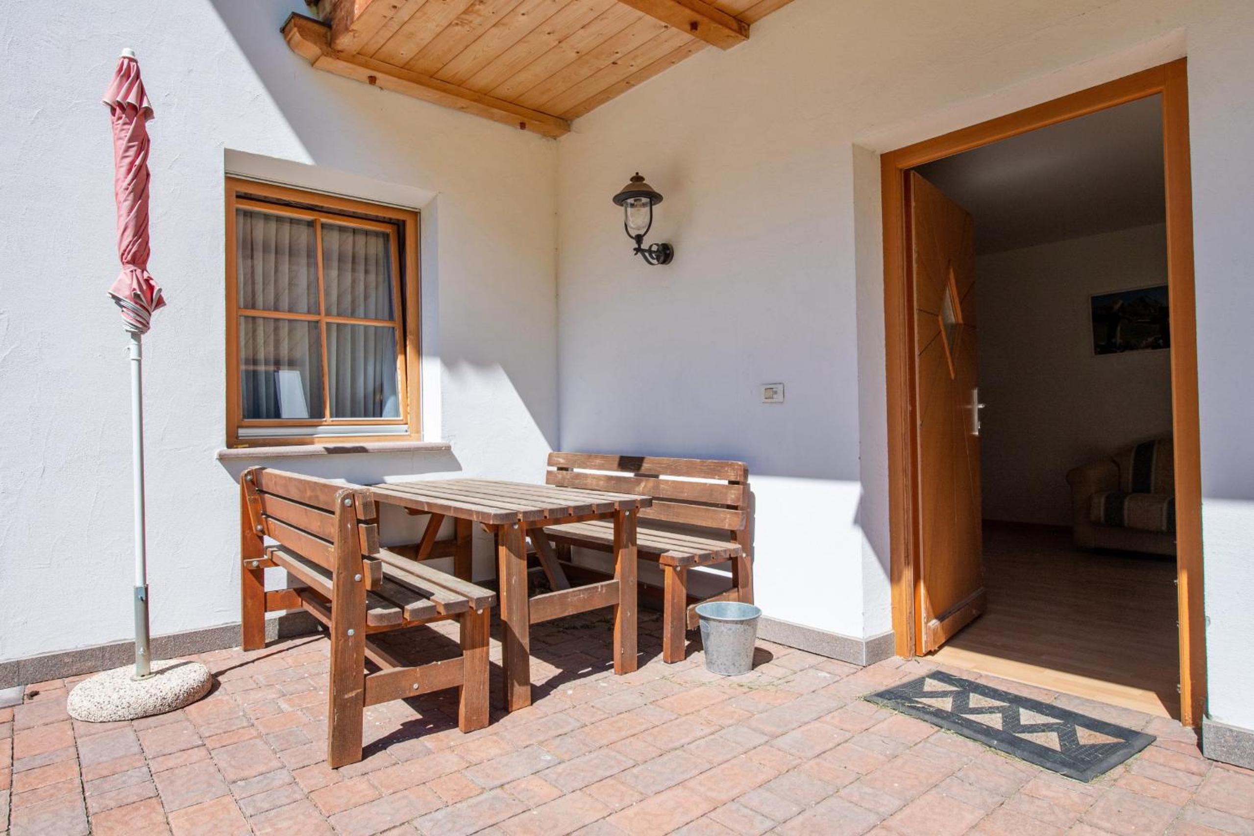 Apartments Berdan