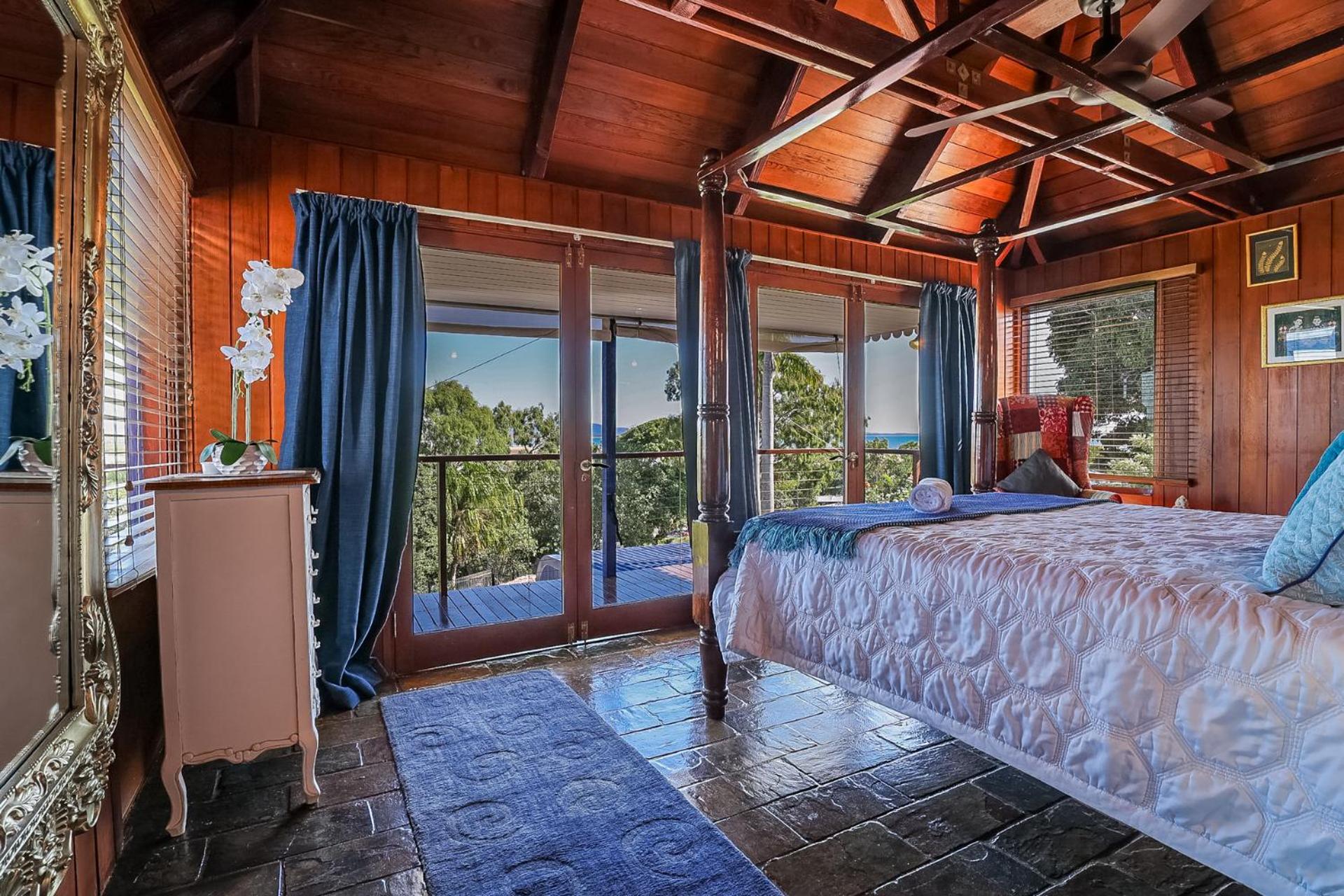 1770 Sovereign Lodge Retreat