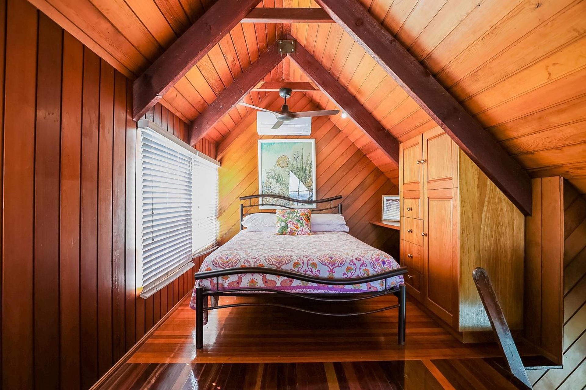 1770 Sovereign Lodge Retreat