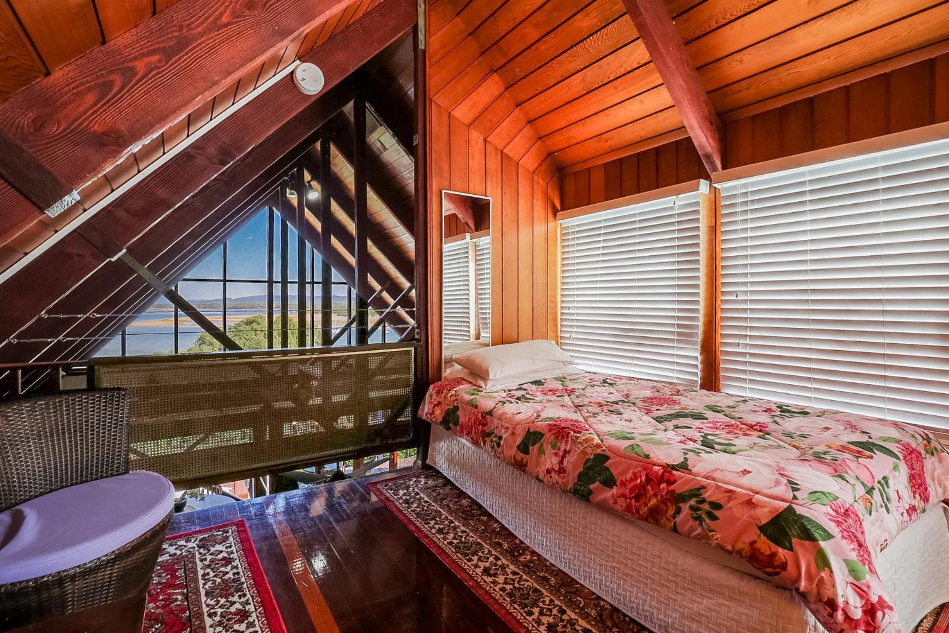 1770 Sovereign Lodge Retreat