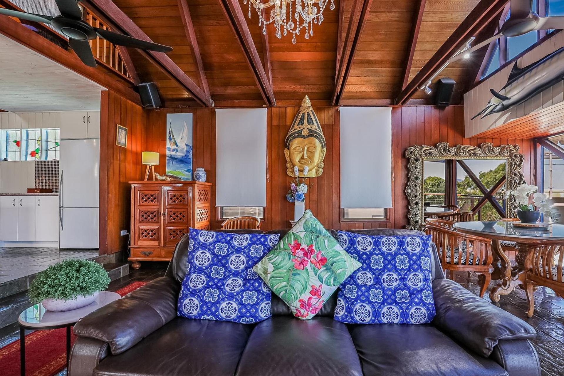 1770 Sovereign Lodge Retreat