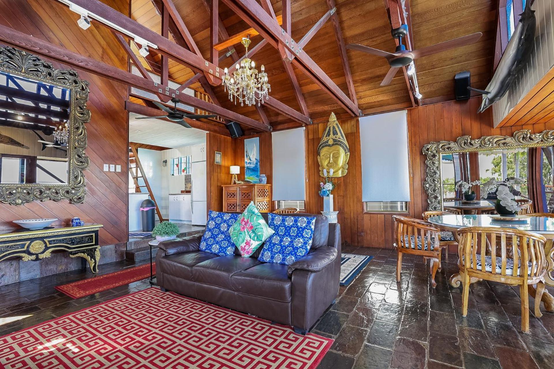 1770 Sovereign Lodge Retreat
