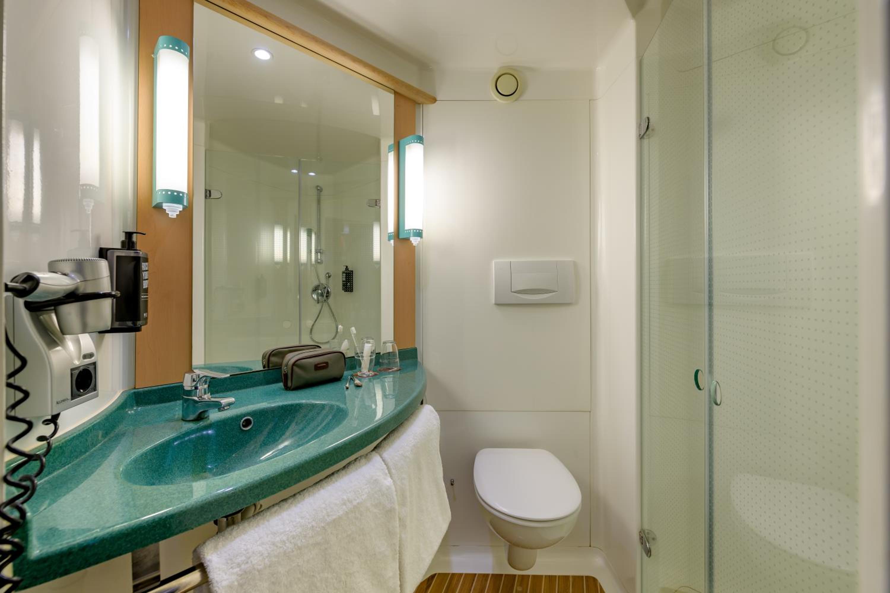 Hamburg Vacations - ibis Hamburg Alsterring - Property Image 28