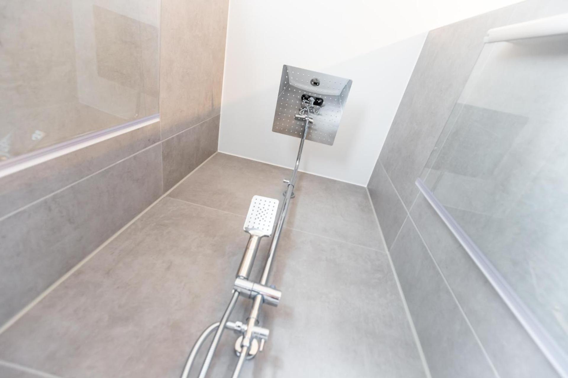 Bheaven I Explorer Premium Apartment