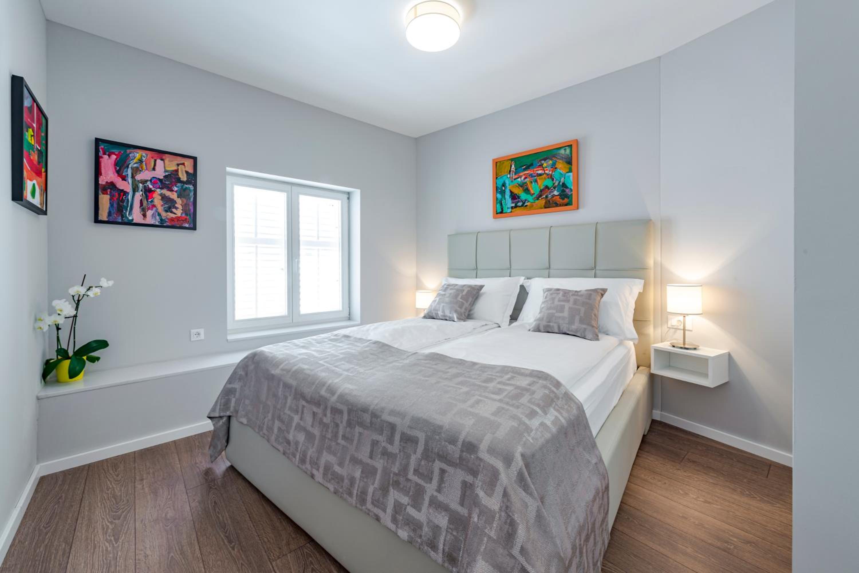 VILLA FLORES LUXURY APARTMENT