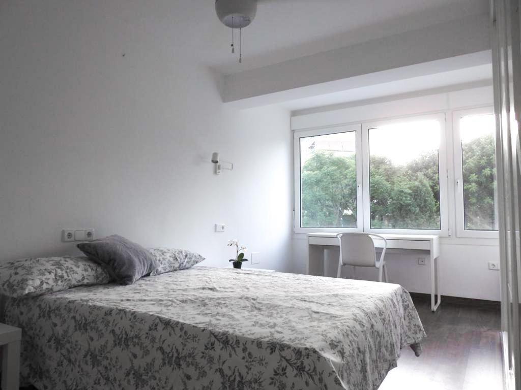 Carihuela Beach Suite Apartment