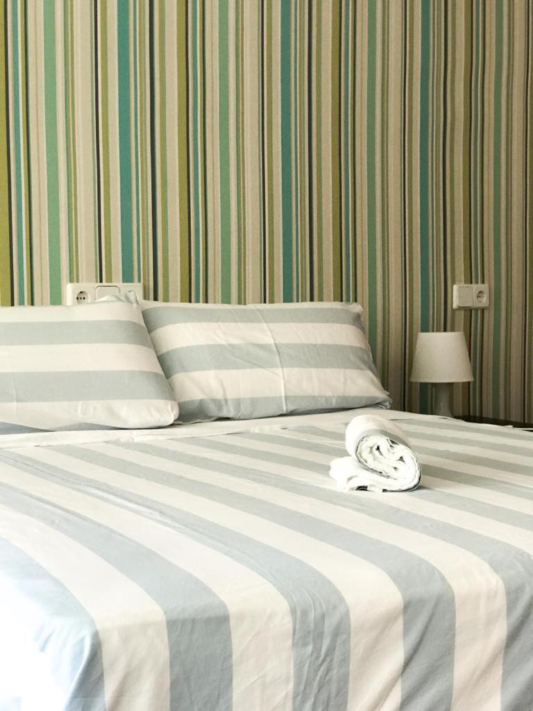 Carihuela Beach Suite Apartment