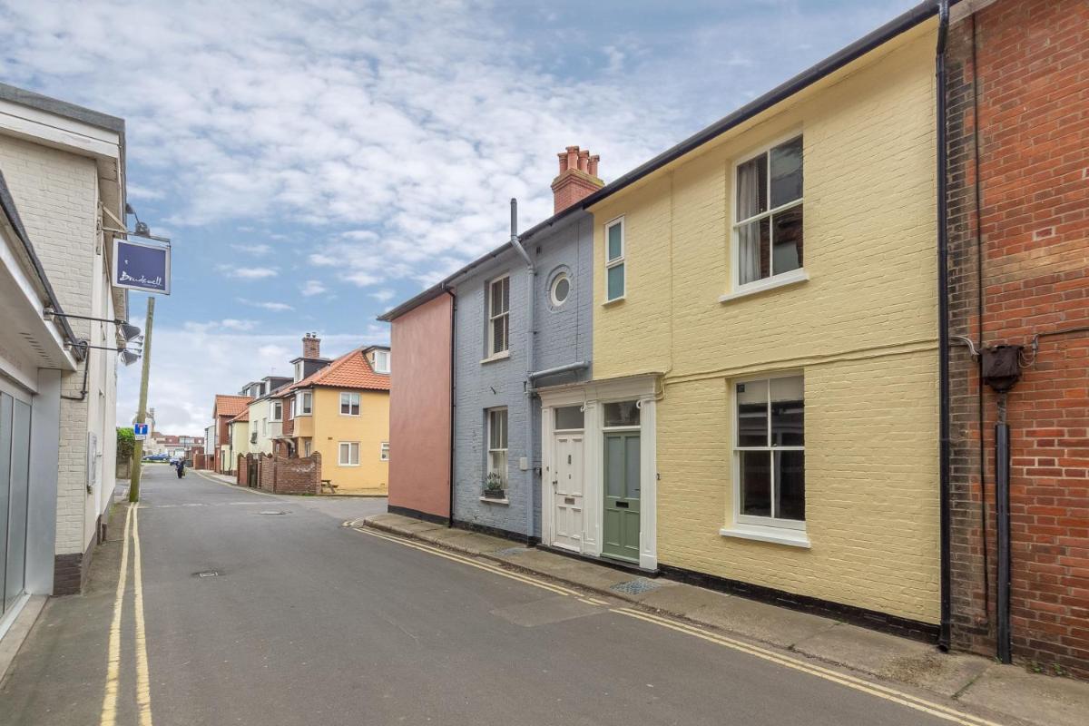 7 Brudenell Street view 2