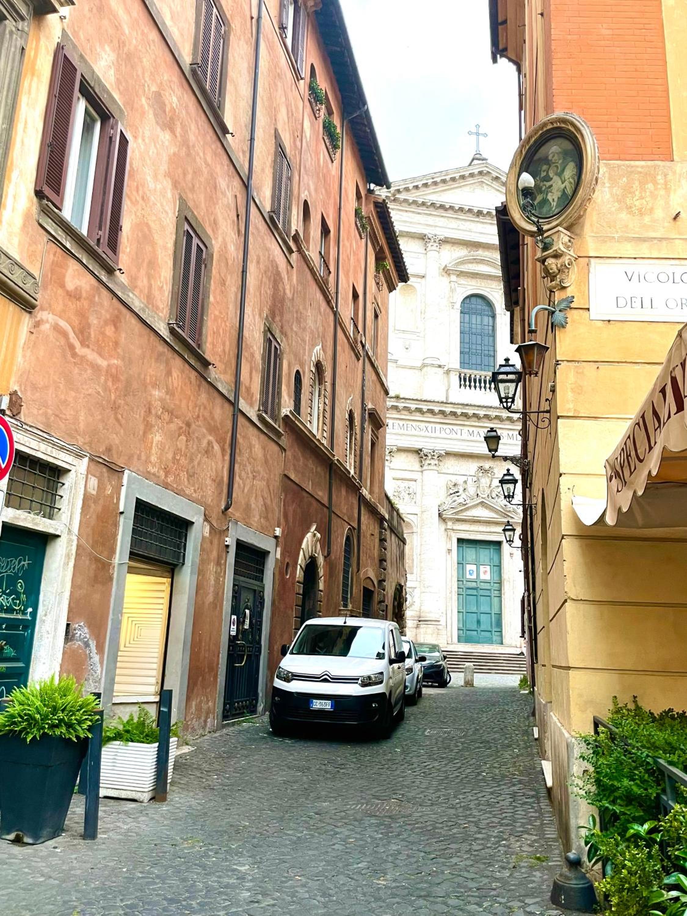 Hello Rome Inn