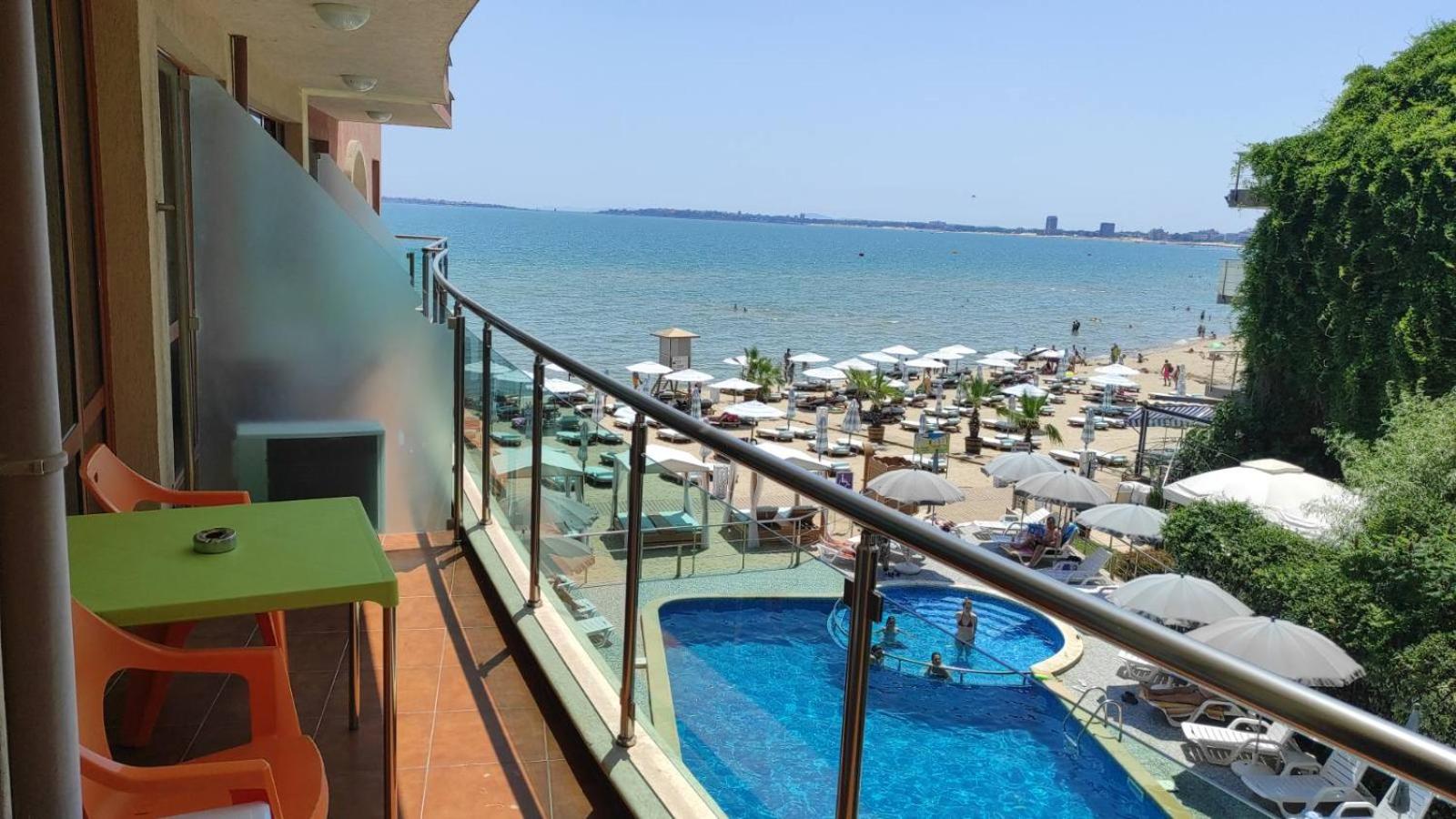Beachfront Apartments by Marty's view 3