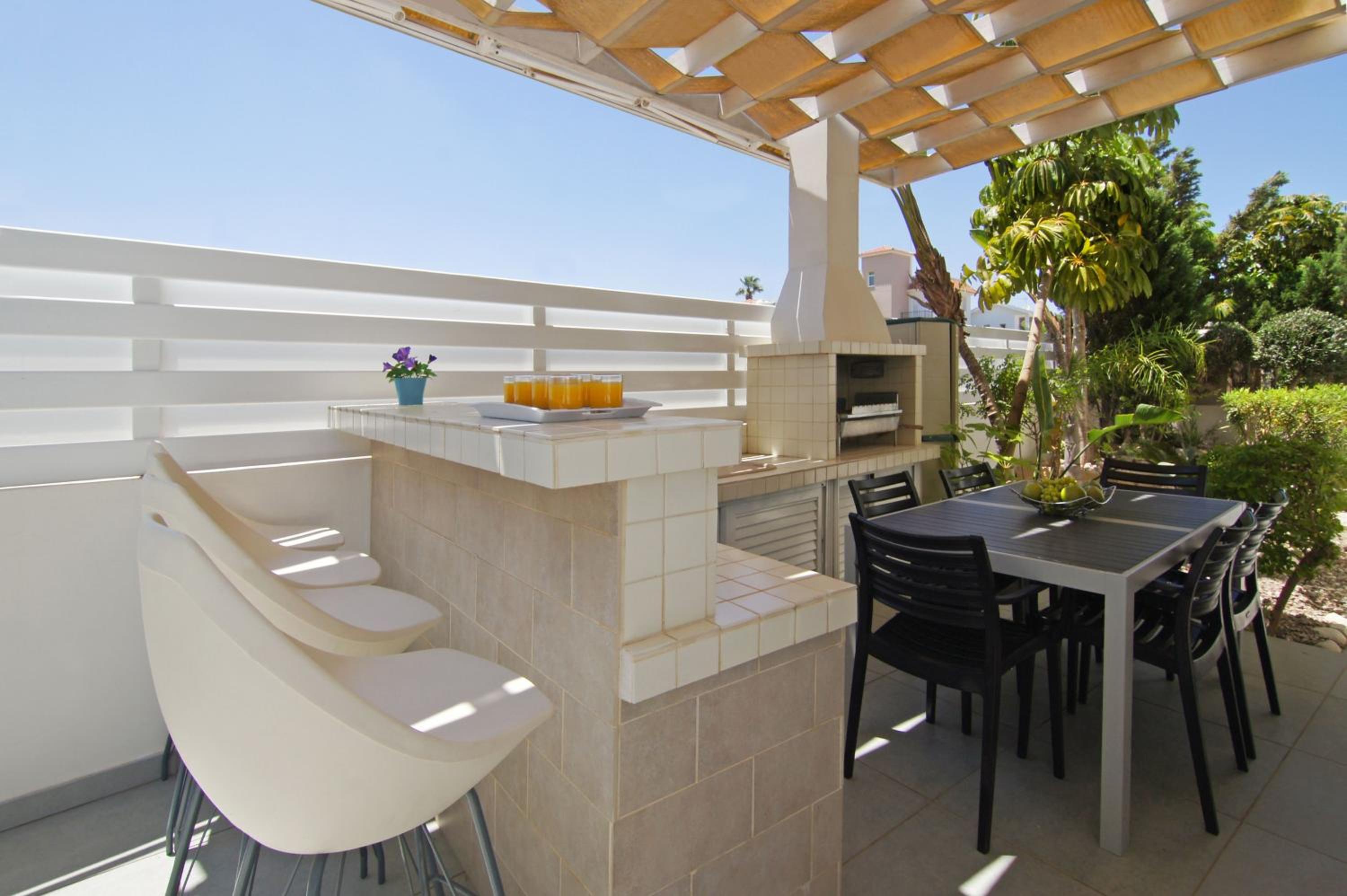 Villa Blue Oasis
