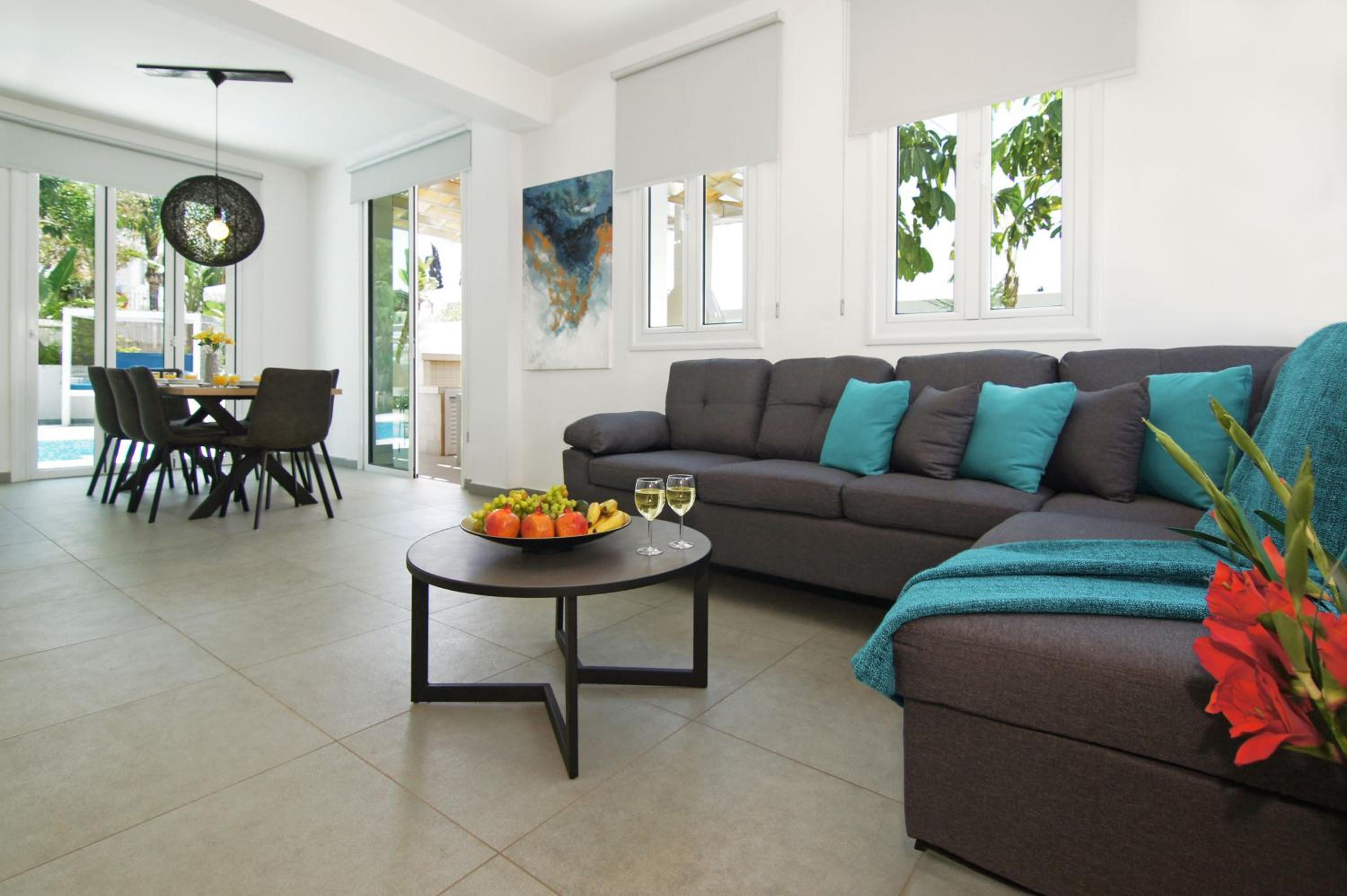 Villa Blue Oasis