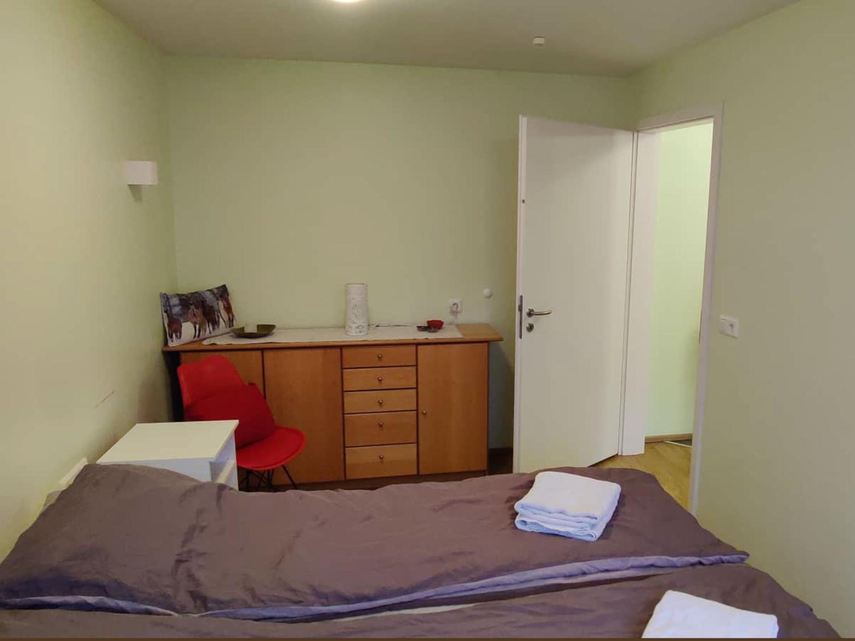 Photo 32