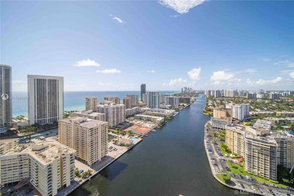 Sleek Beachfront Condo, Full Kitchen, Style & Serenity -30A view 4