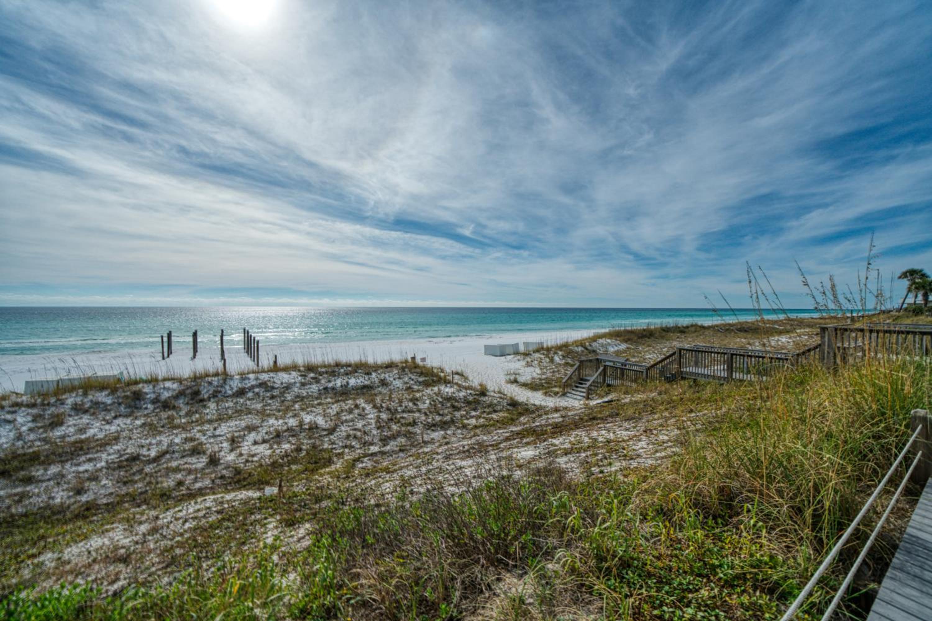 Salty Seas Gulf Front Oasis - New to Market Rates