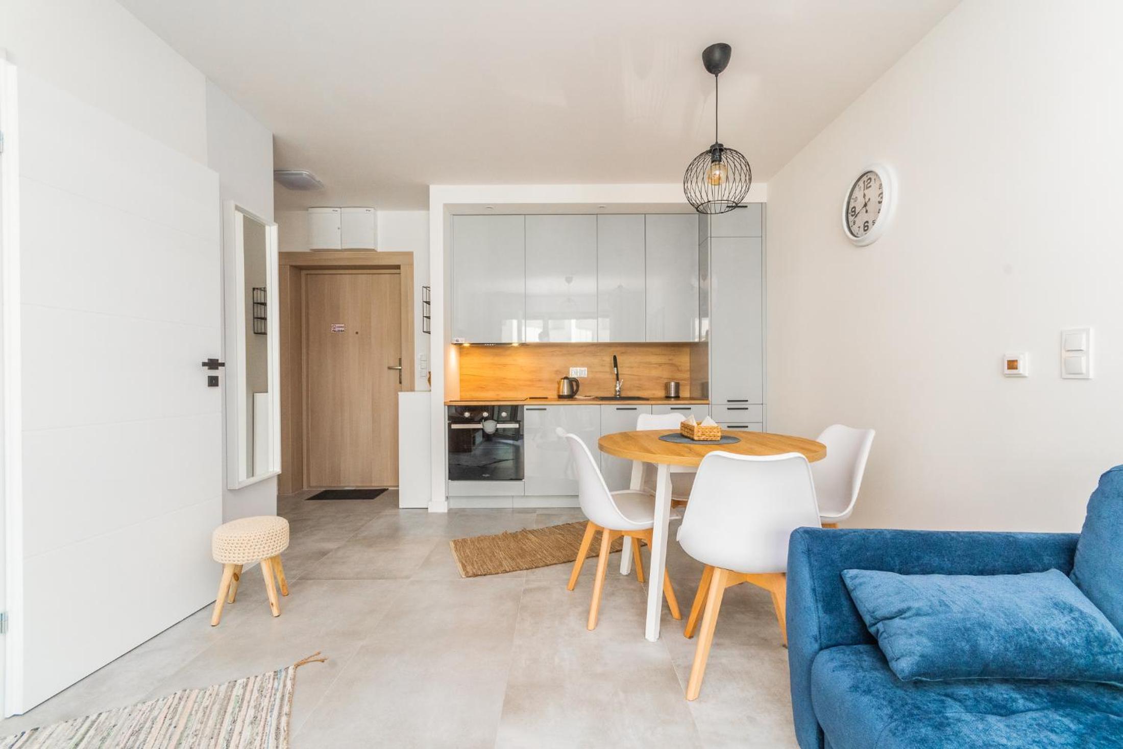 APARTAMENTY MIERZEJA -OSIEDLE BURSZTYNOWE, Jantar