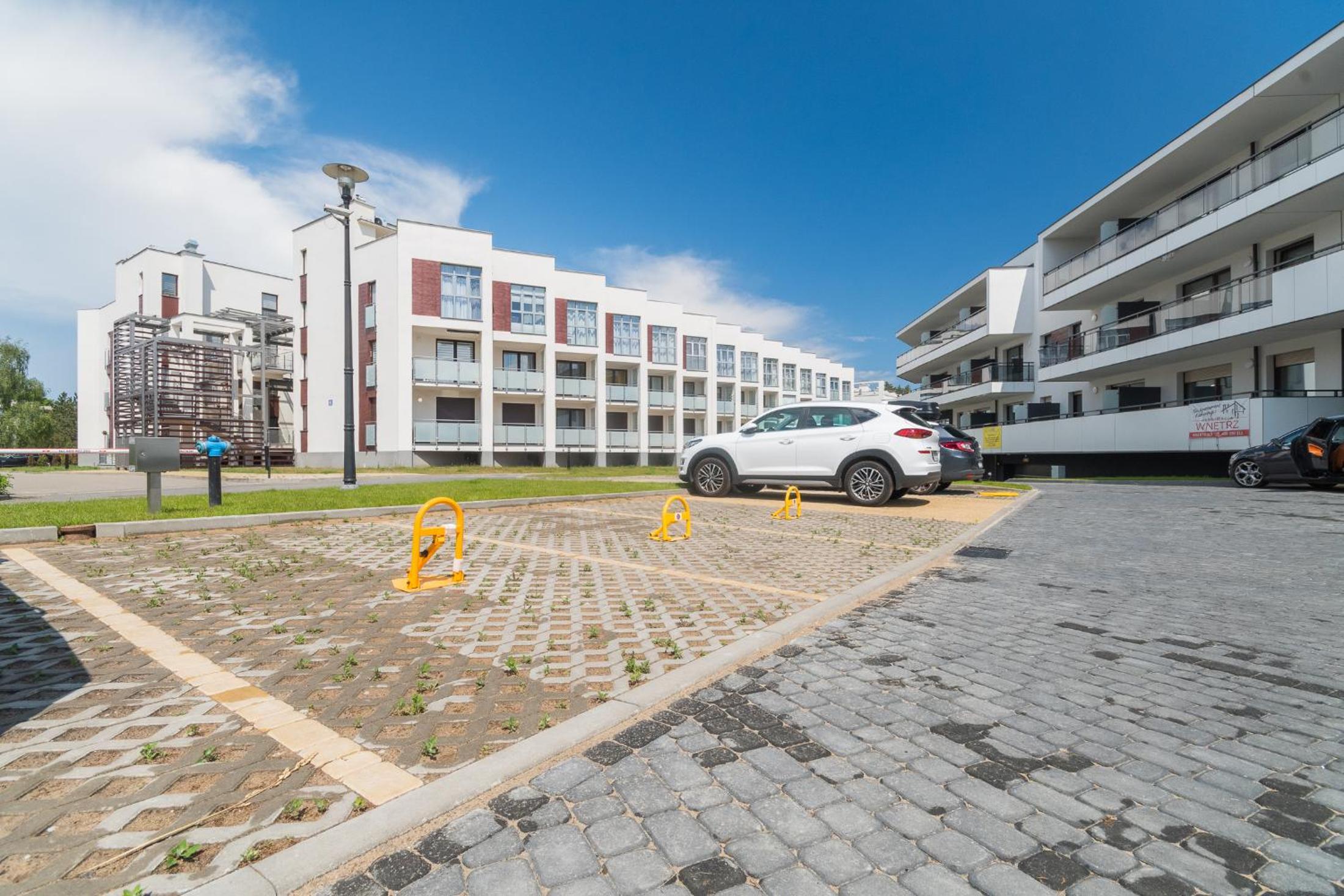 APARTAMENTY MIERZEJA -OSIEDLE BURSZTYNOWE, Jantar