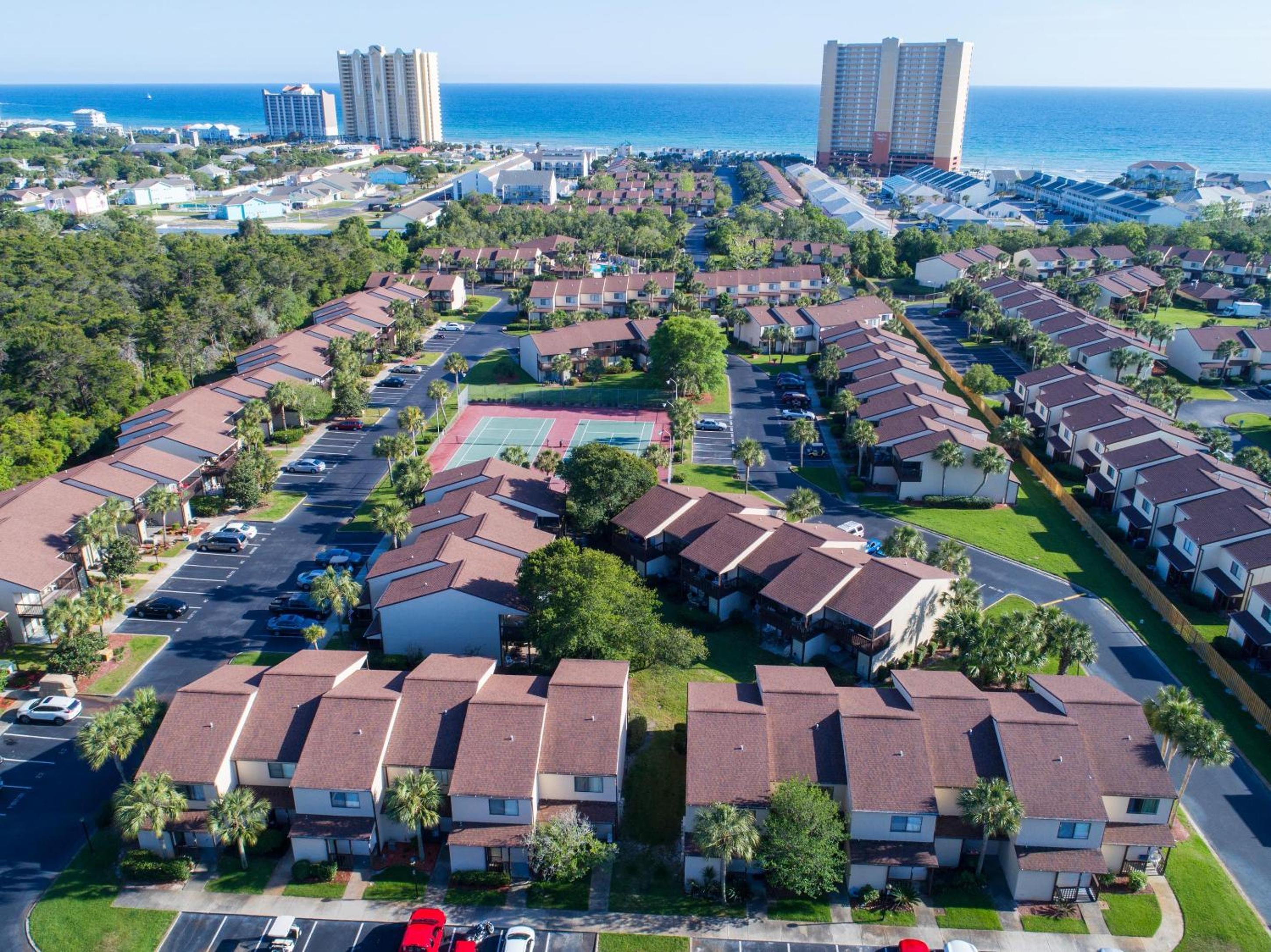 Portside Resort Pet Friendly Rentals by Panhandle Getaways view 5