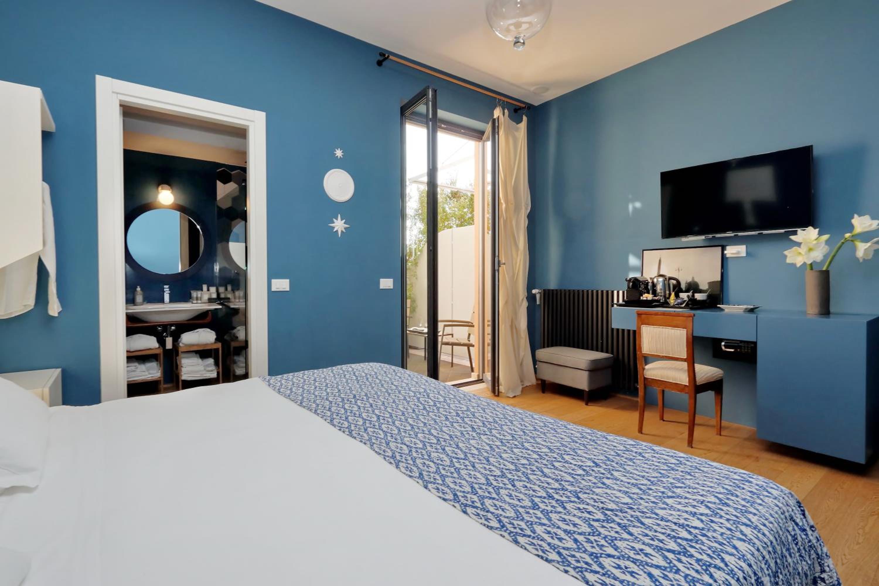 Rarity Suites