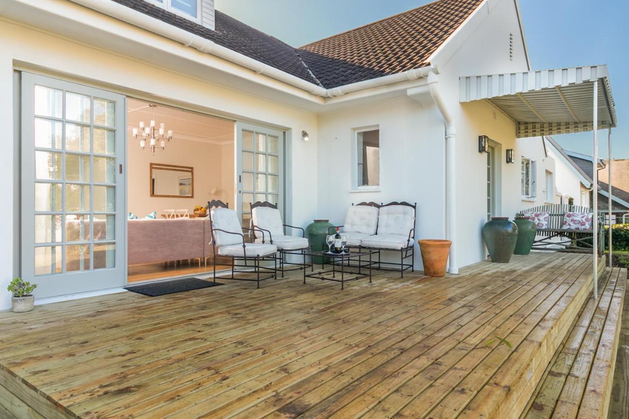 4-bedroom home on Leisure Isle view 2
