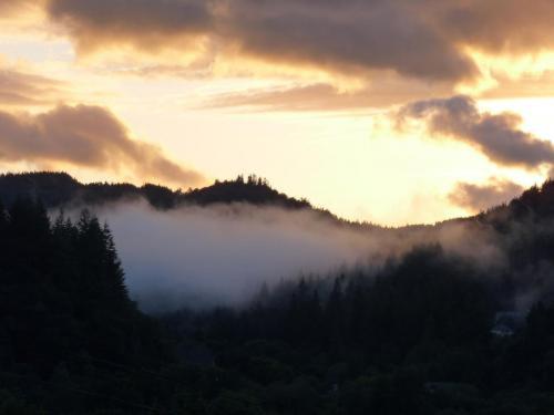 Llety Betws view 3