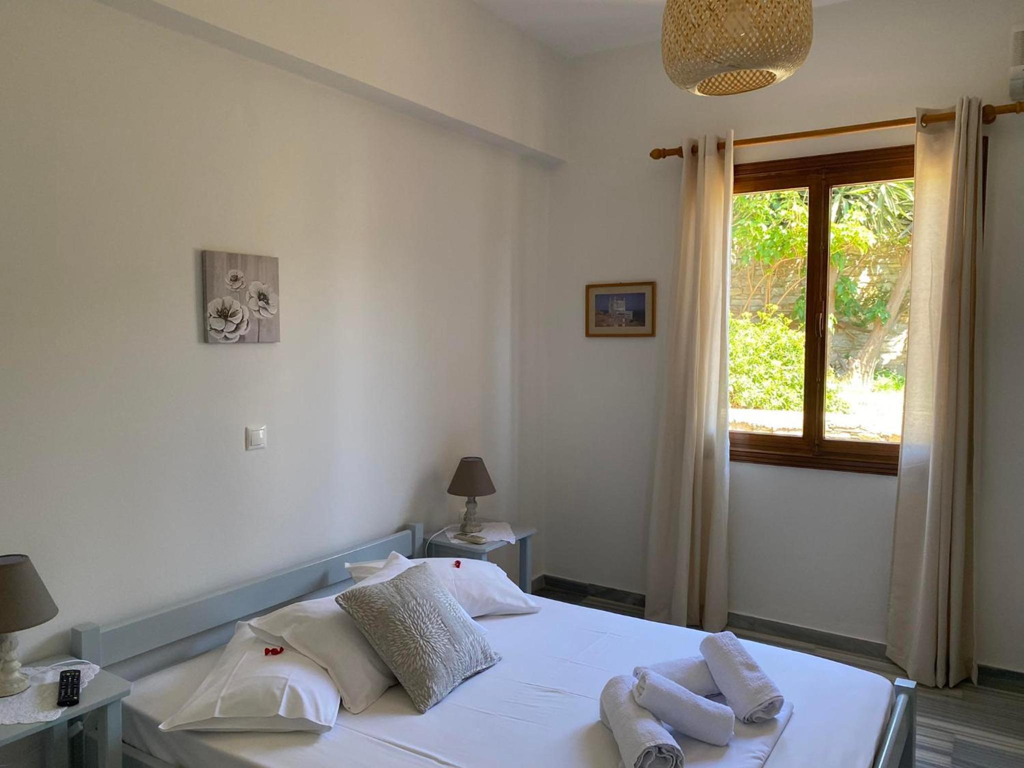 Stelios Zalonis Apartments