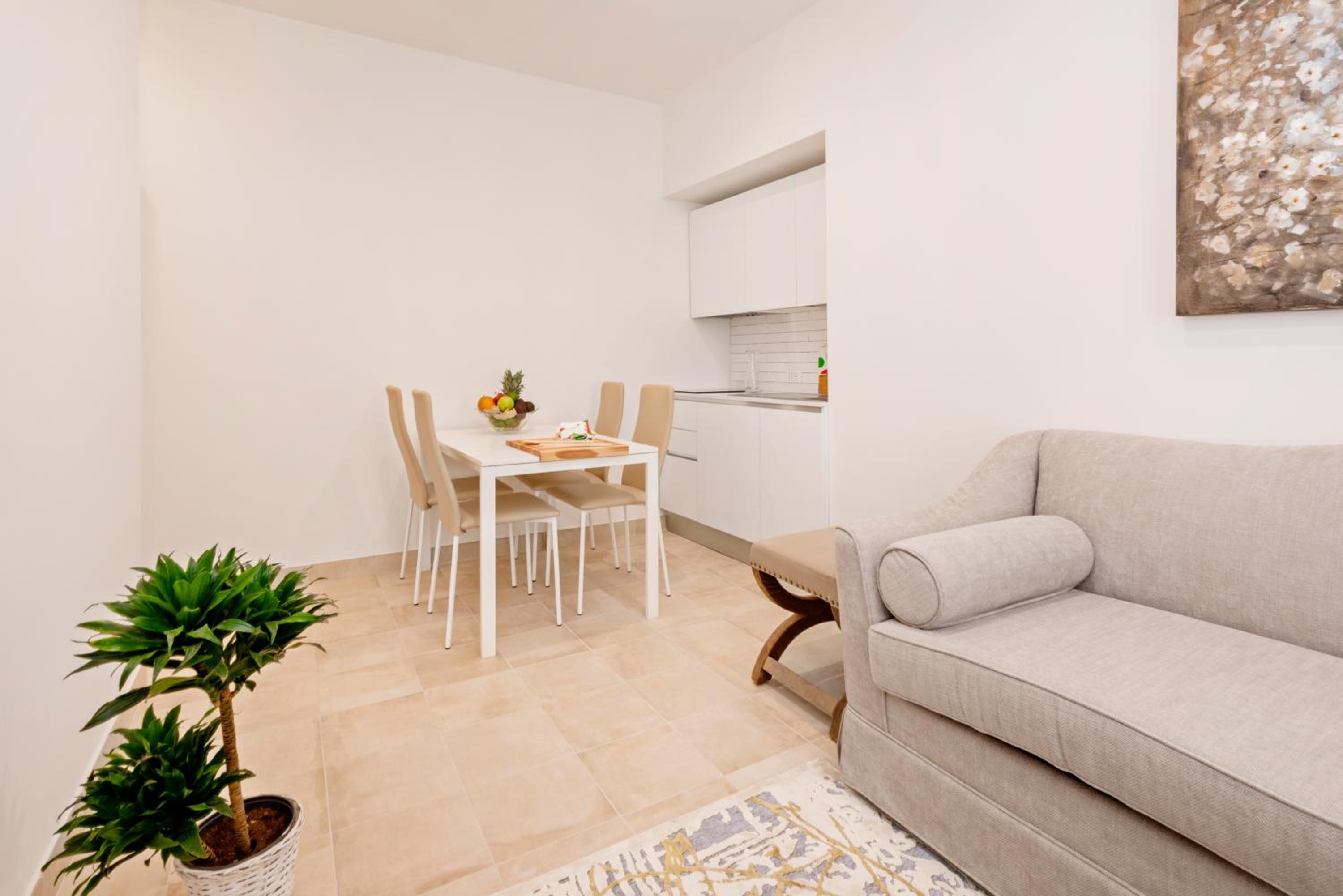 Divo Apartments - Spanish Steps