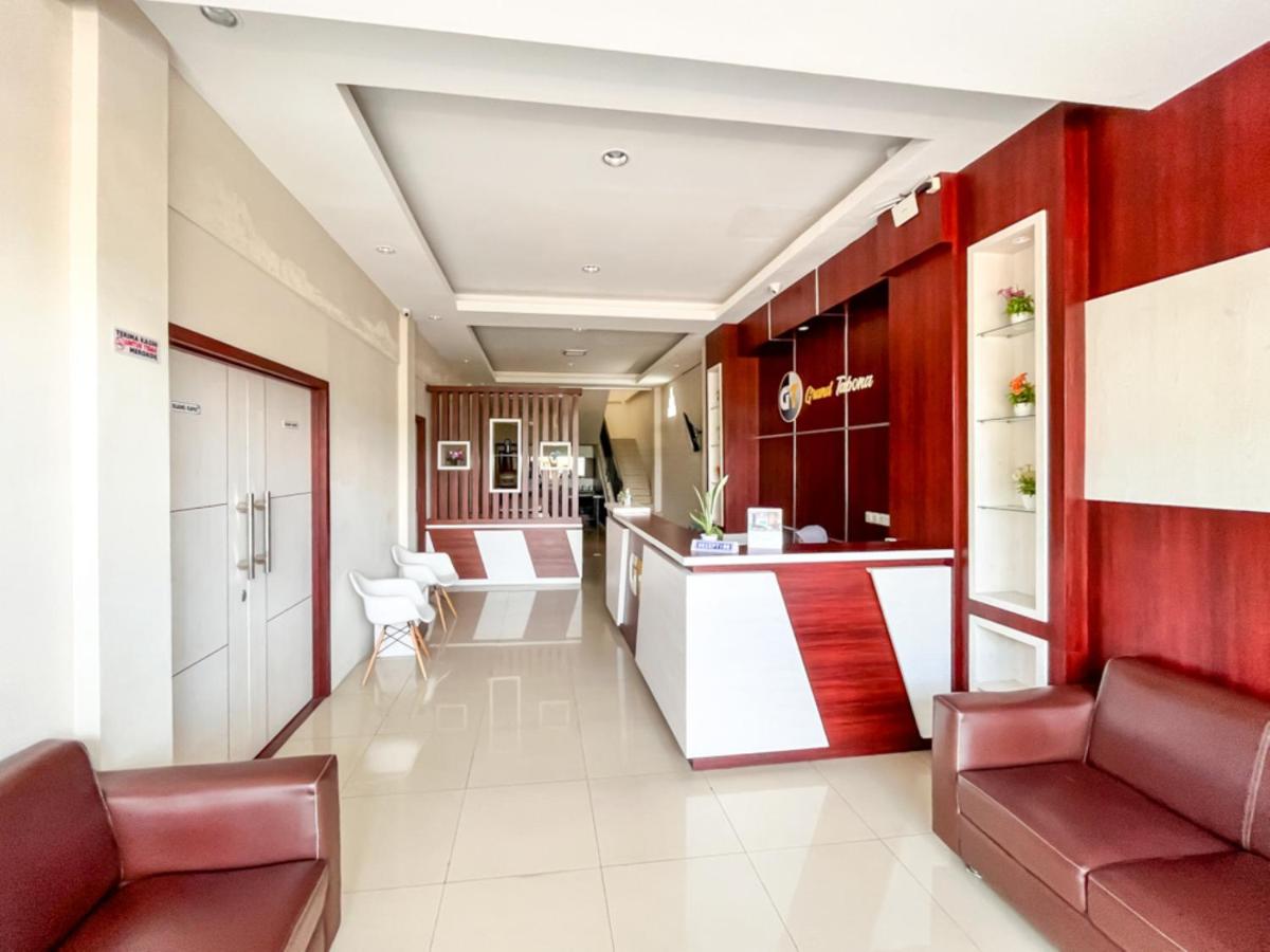 hotel reception