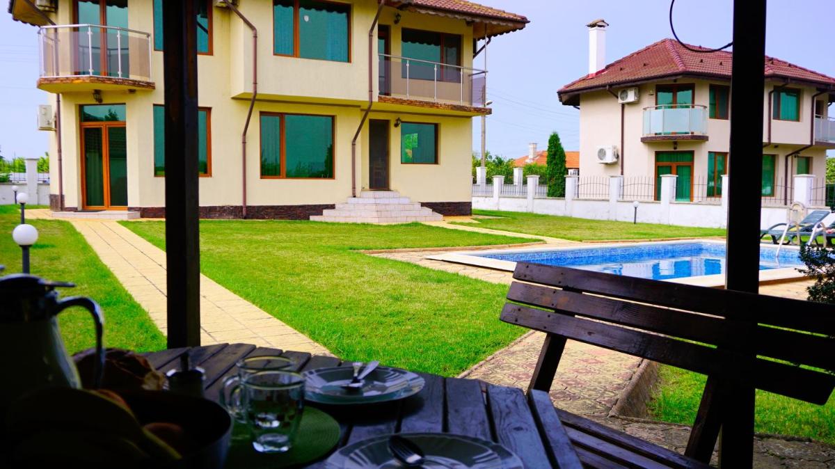 Villa Rosa