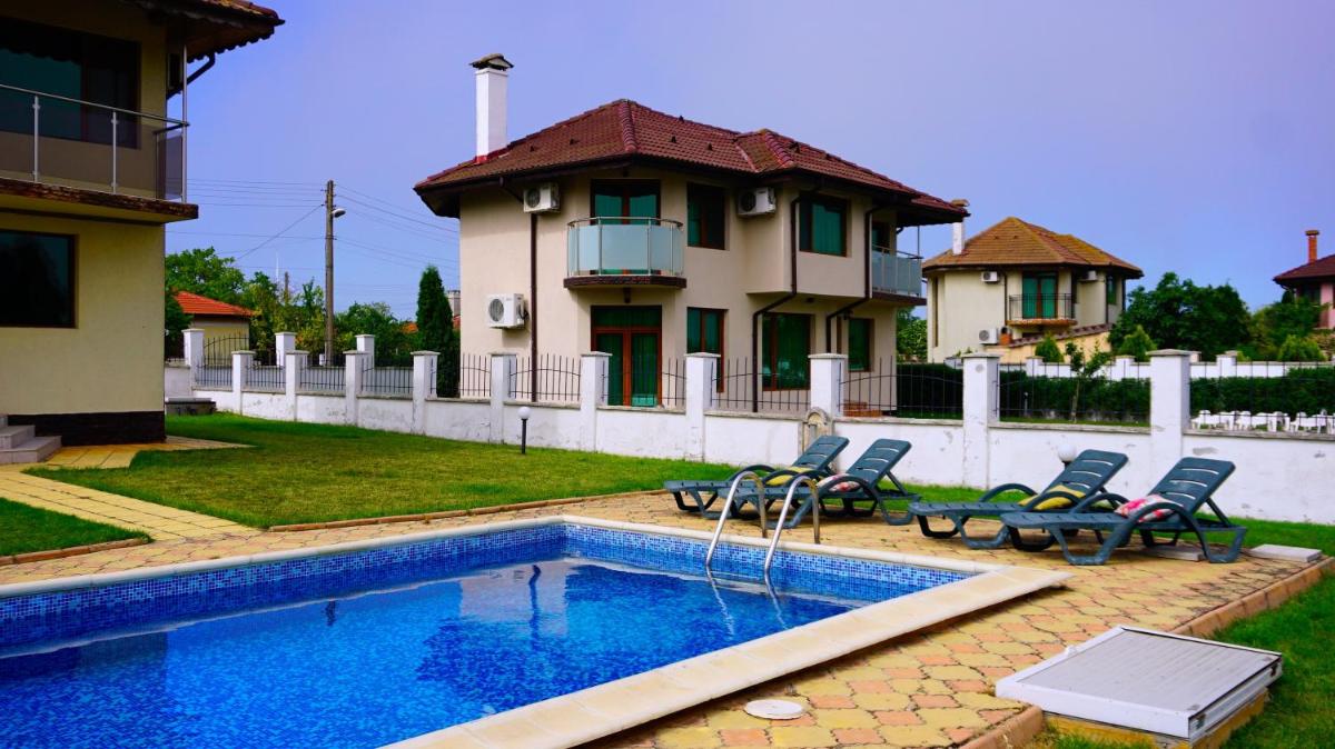 Villa Rosa