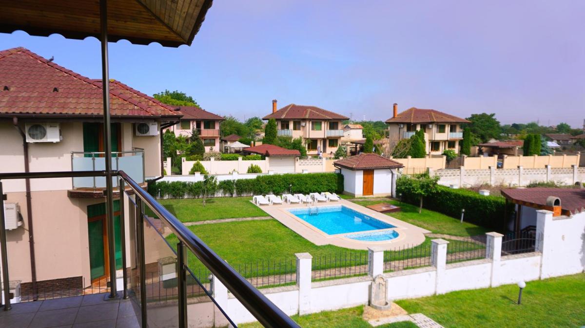 Villa Rosa