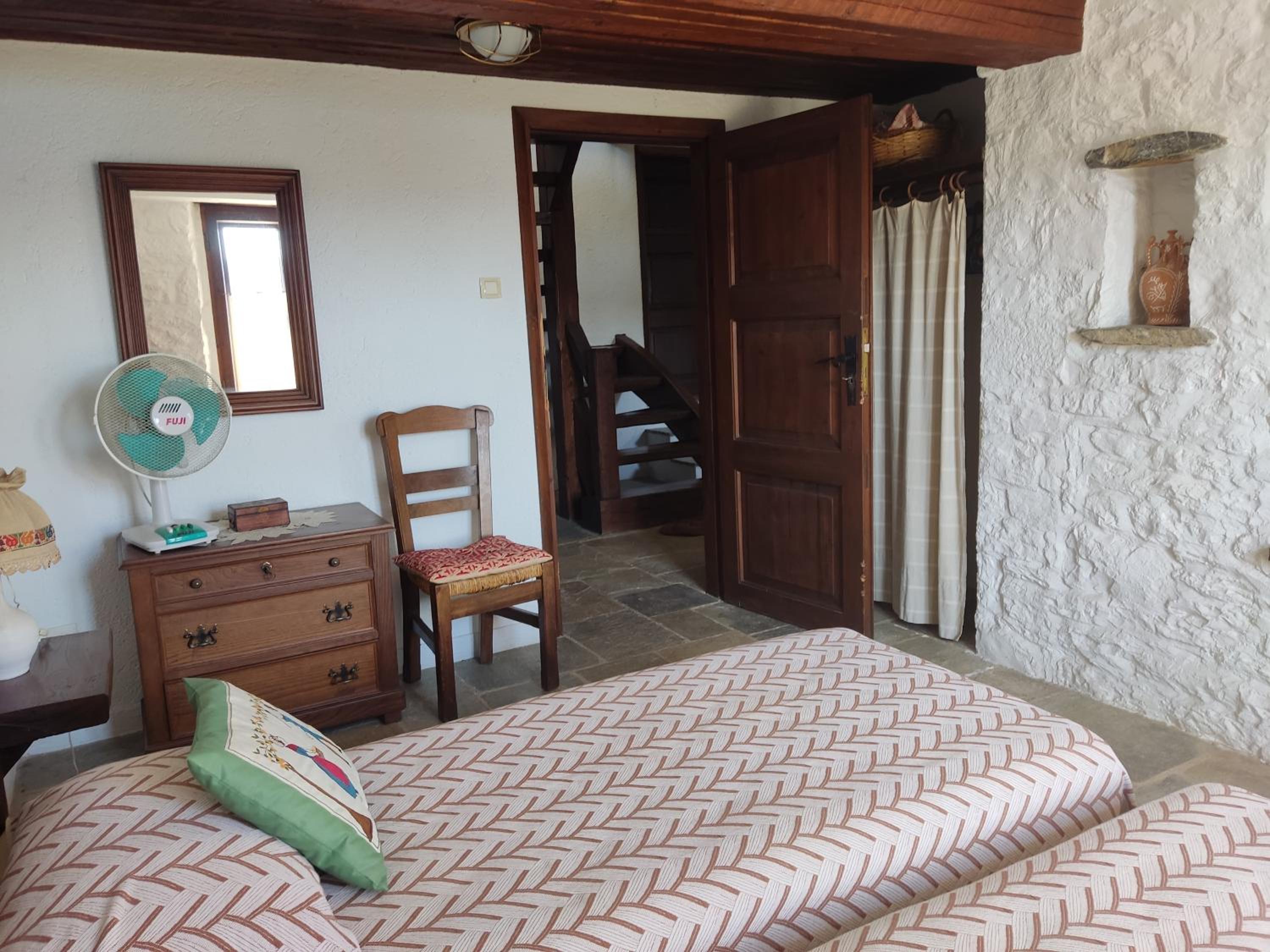 Photo 38