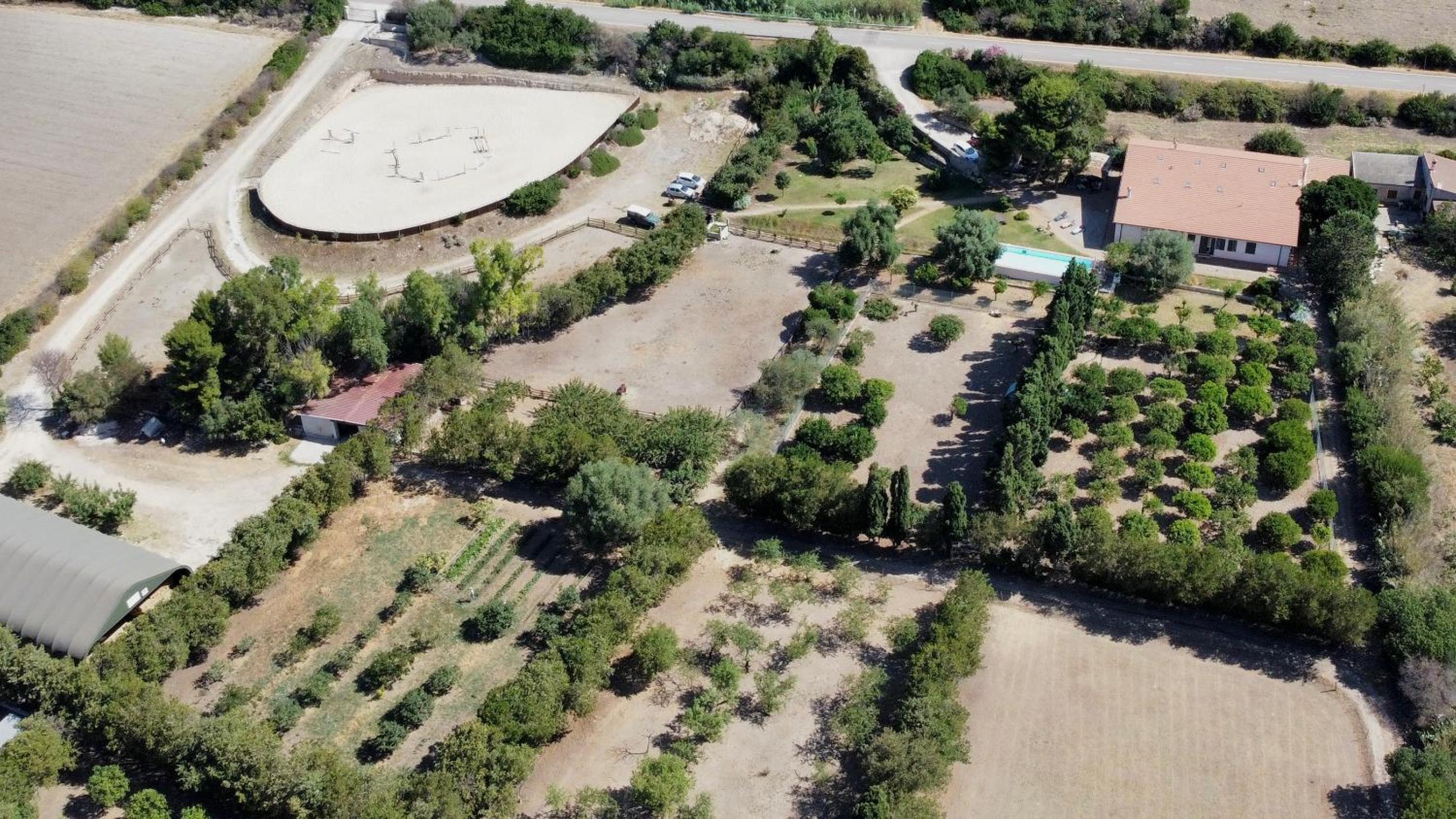 Agriturismo Silis view 2