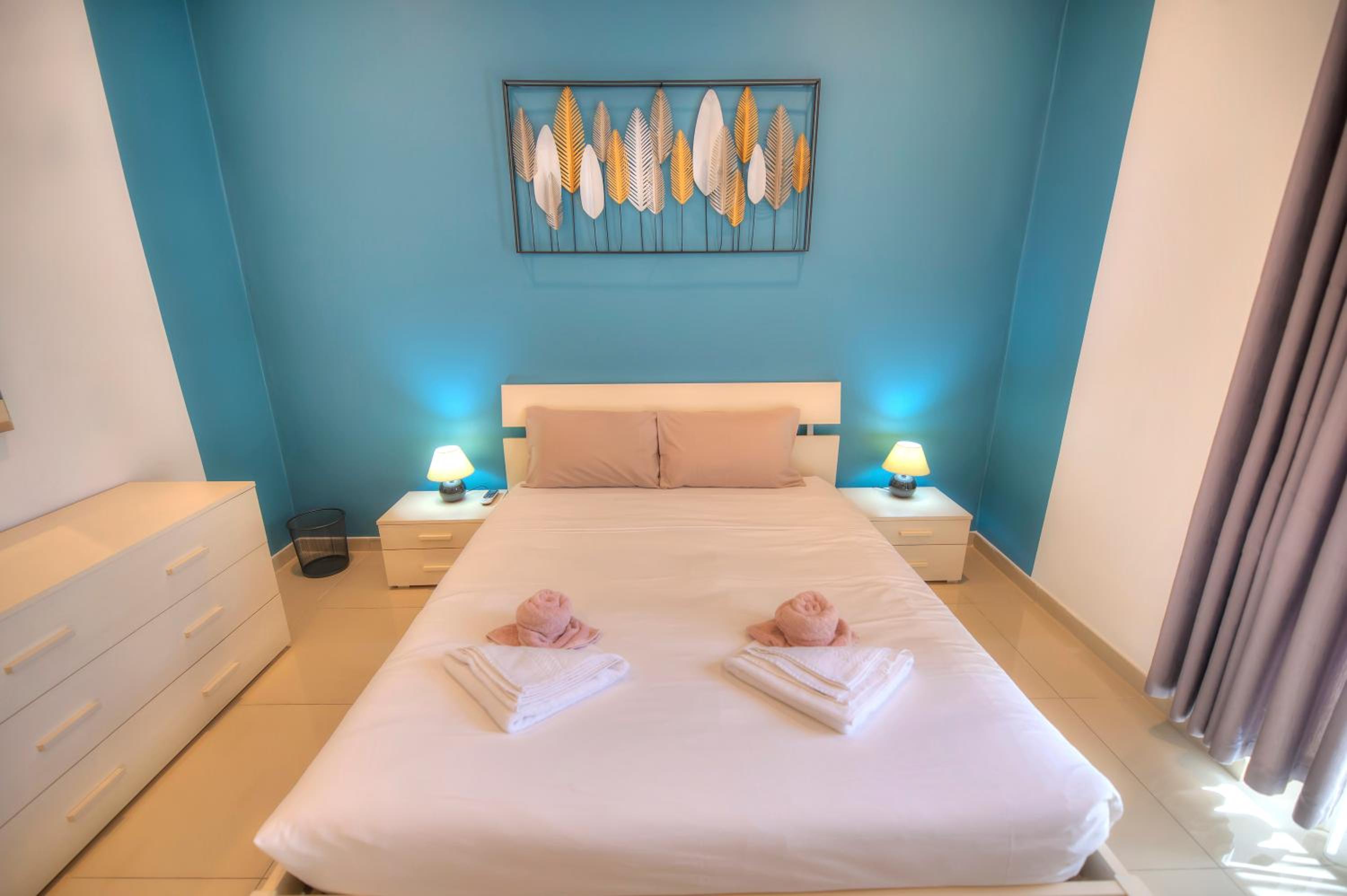 Spacious and beautifully furnished 3 bedrooms/3bathrooms apartment with 2 balconies WVID1-1 view 5