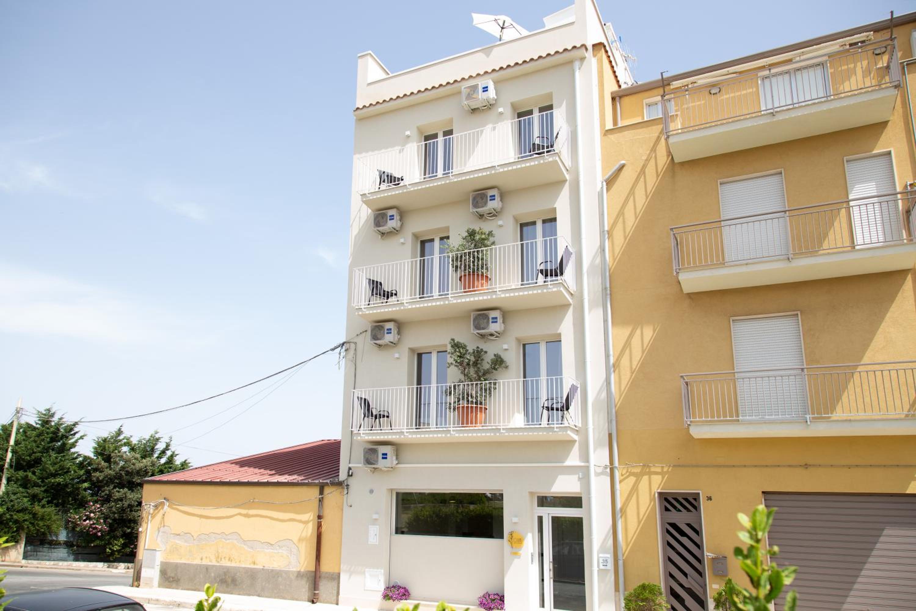 Hotel Ciuri' Affittacamere