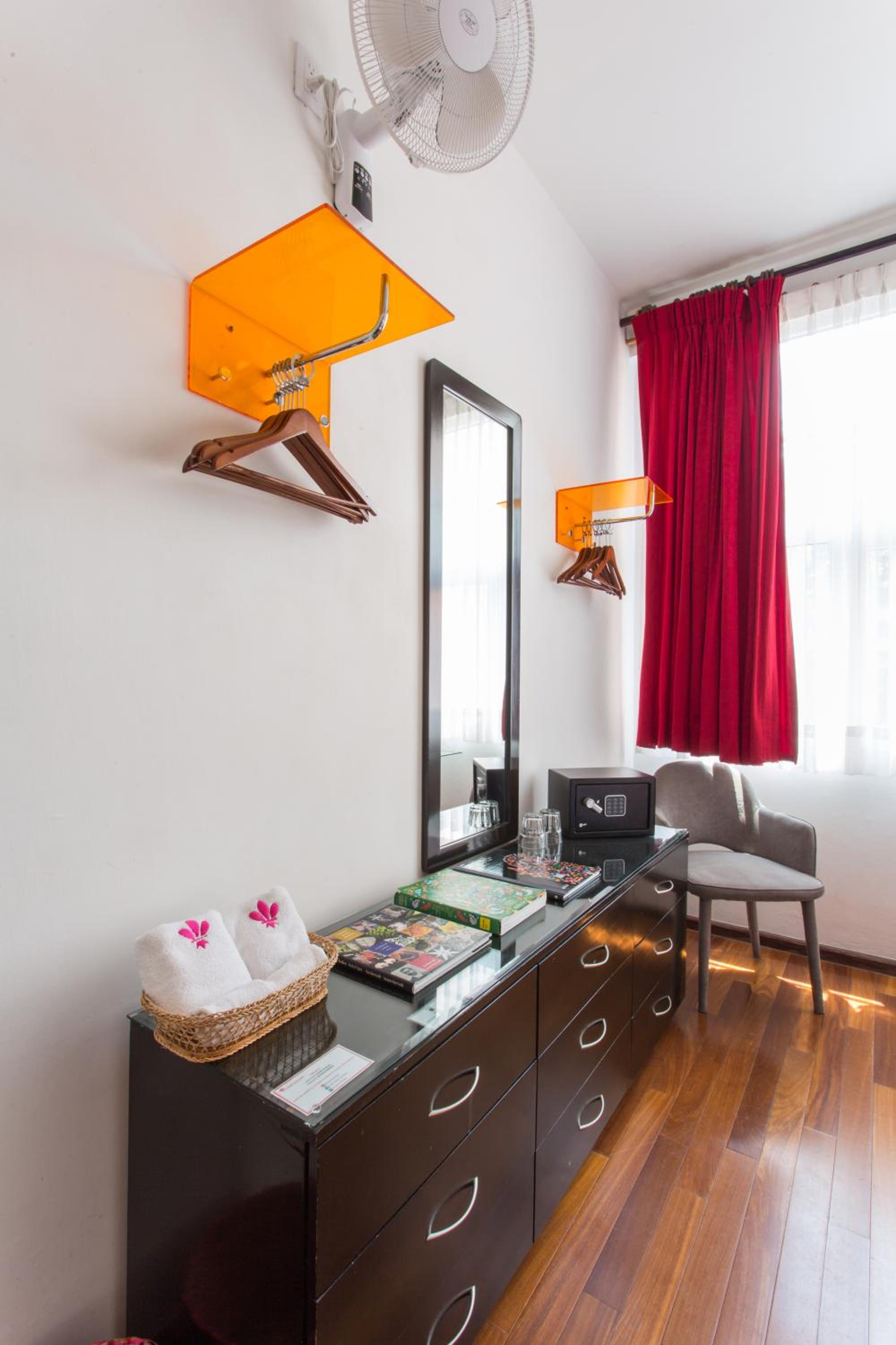 hotel room