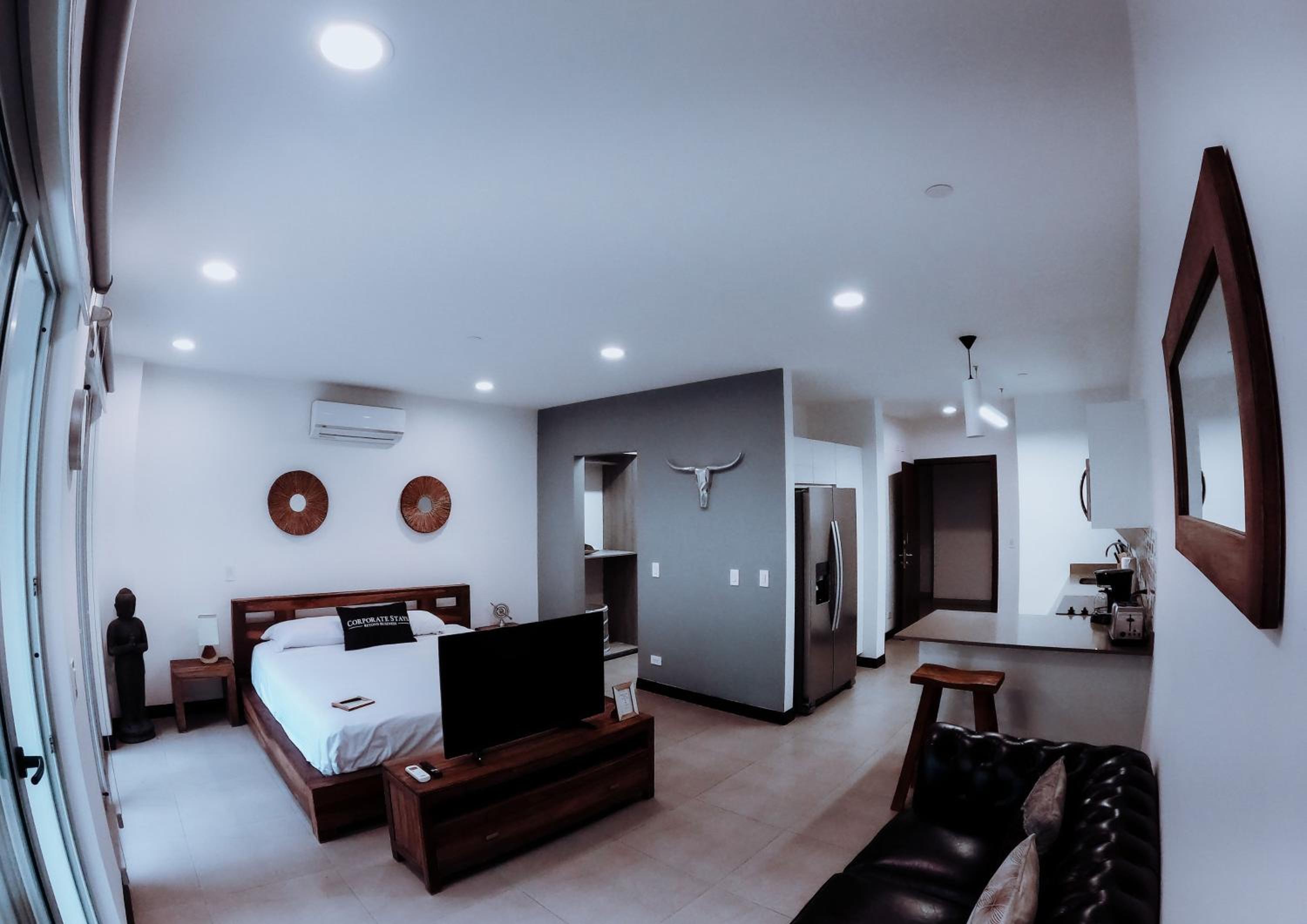 Urban Flats Studios by Corporate Stays