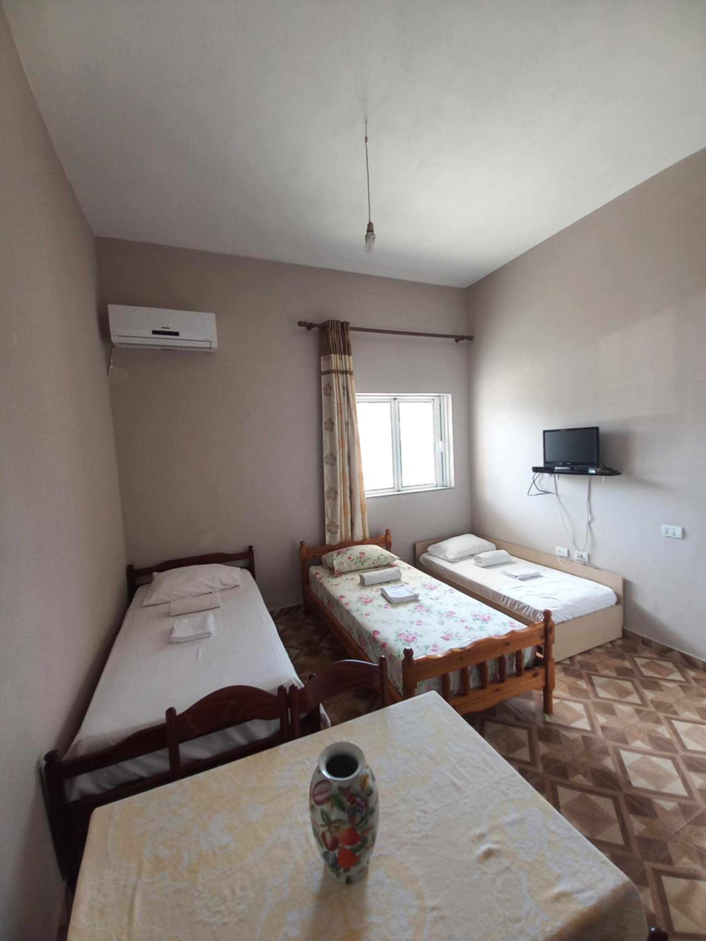 Arjana & Nelaj Apartments