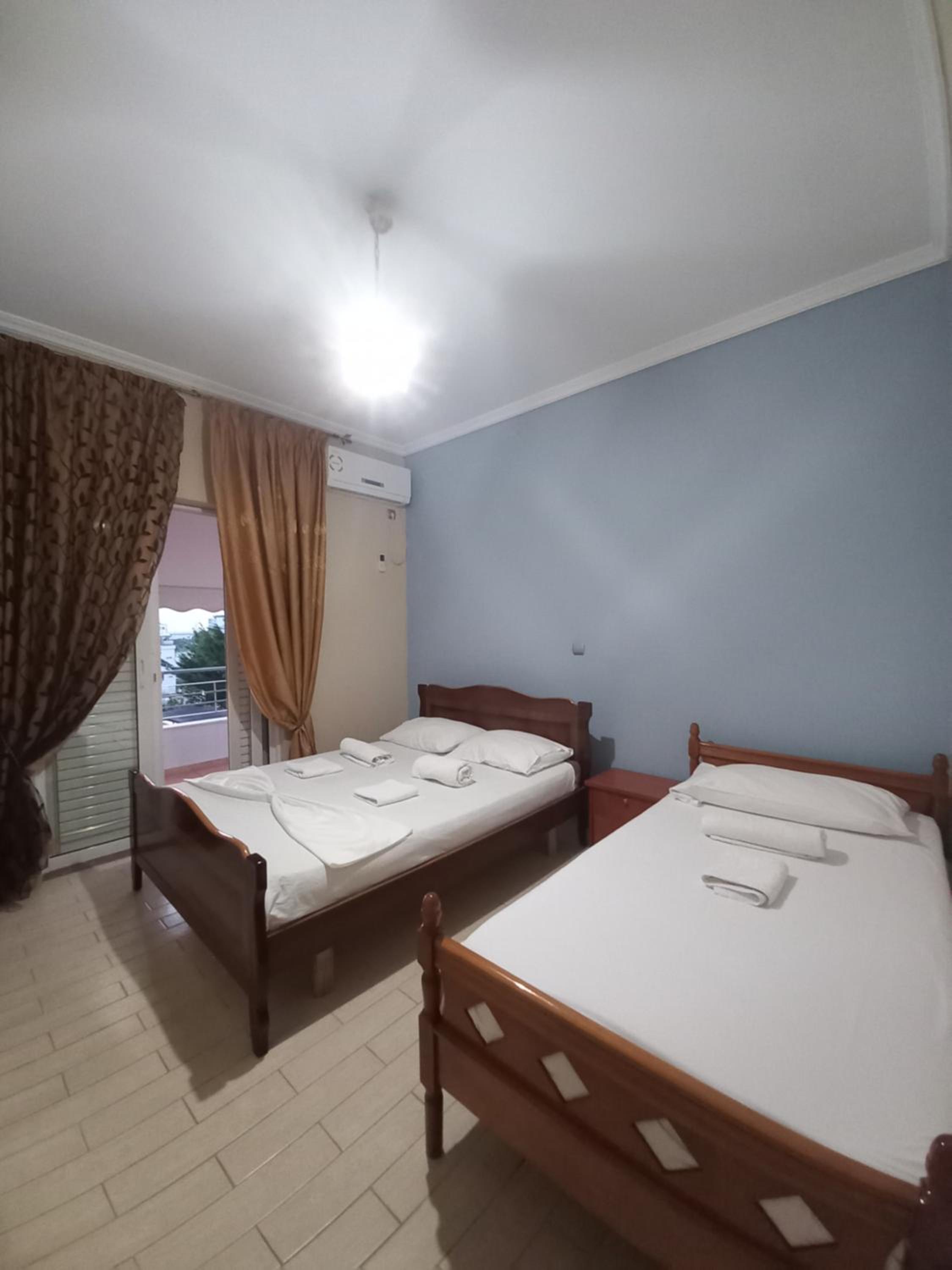 Arjana & Nelaj Apartments