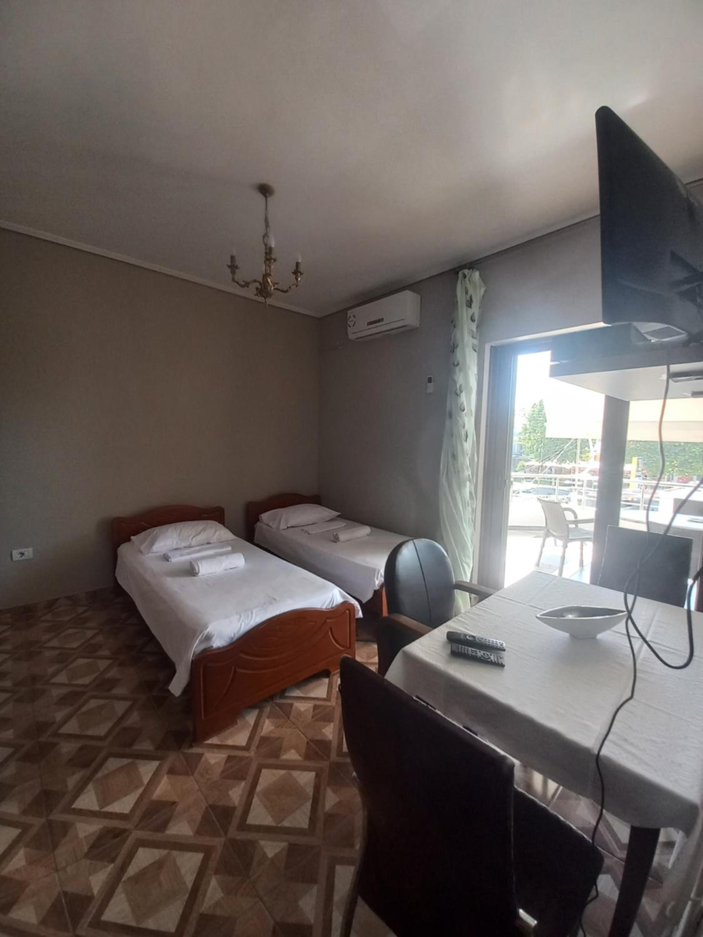 Arjana & Nelaj Apartments