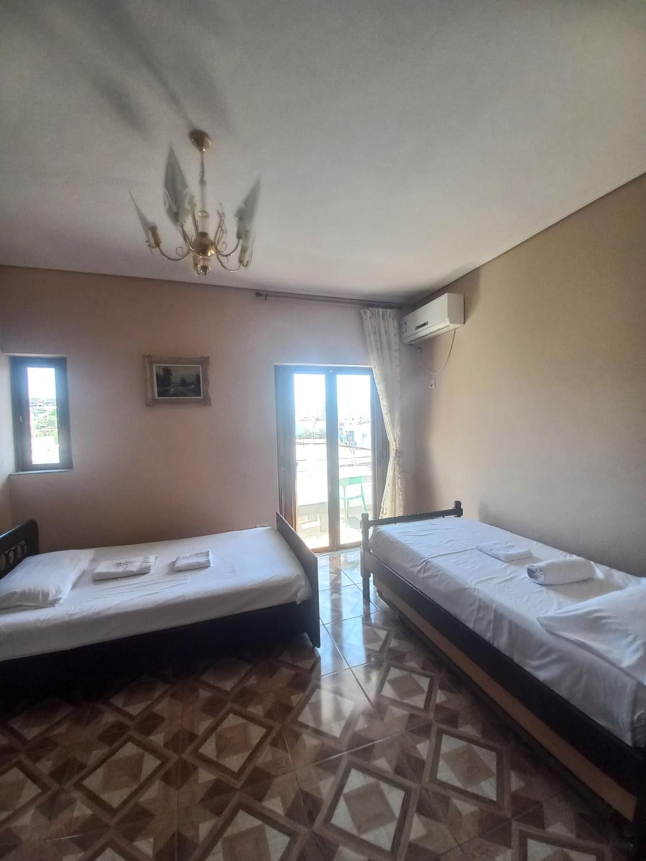 Arjana & Nelaj Apartments