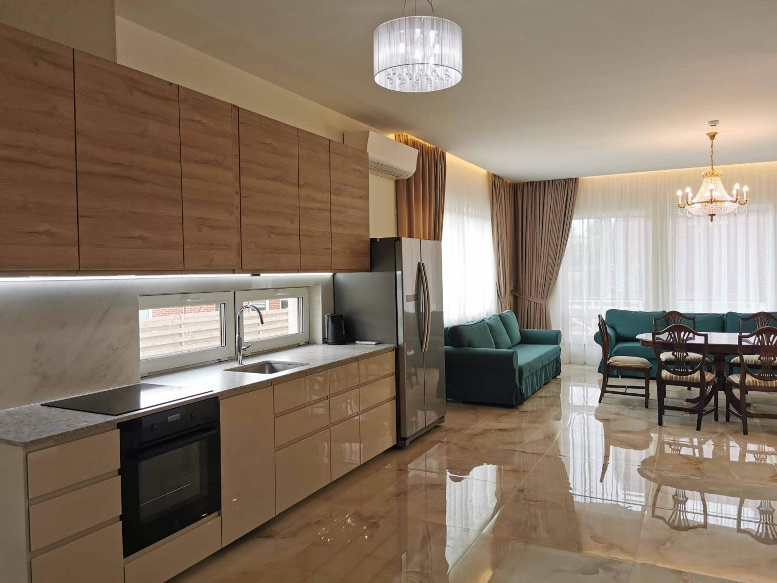 Beach Lounge Luxory Apartments