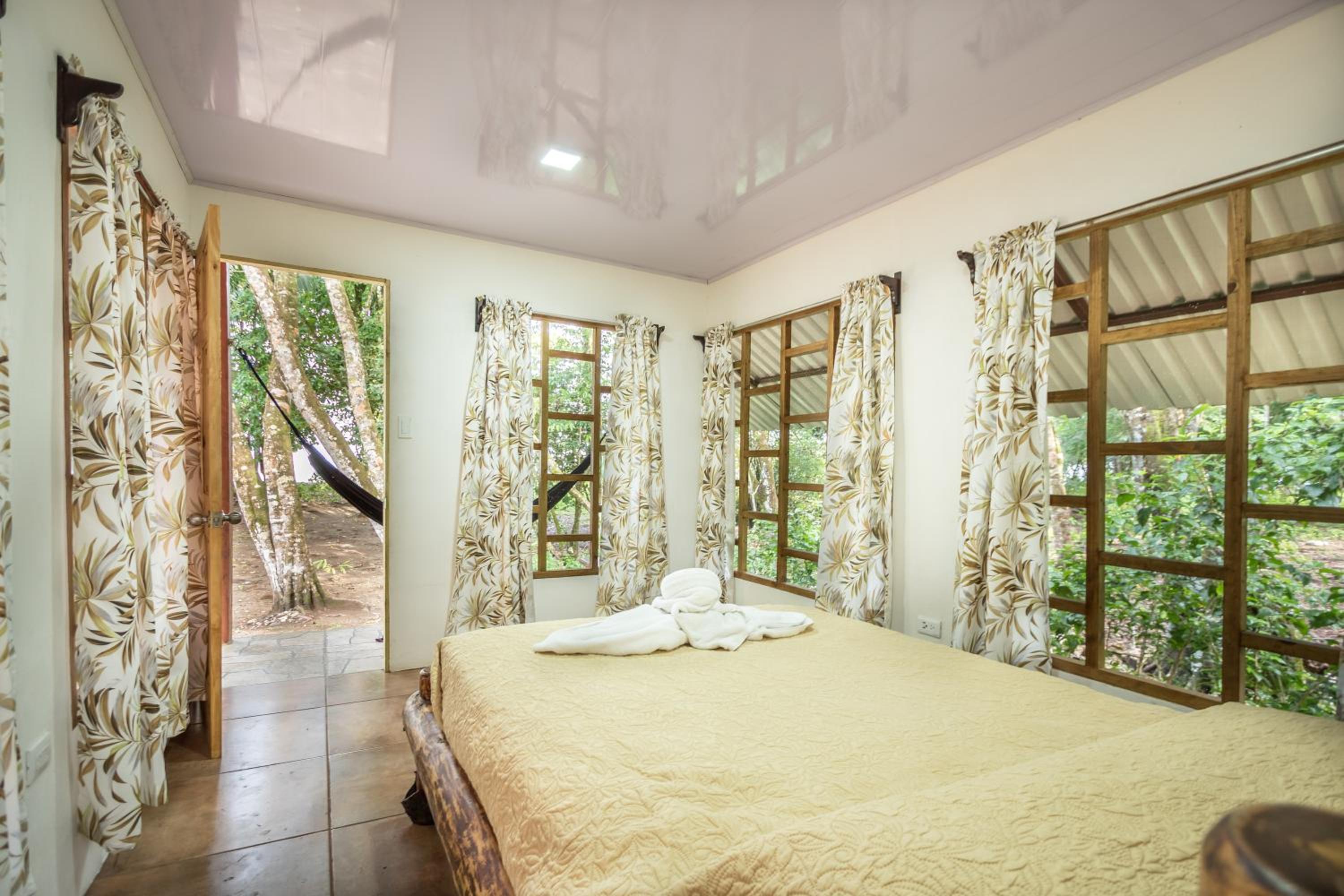 Playa Ganadito Ecolodge view 3