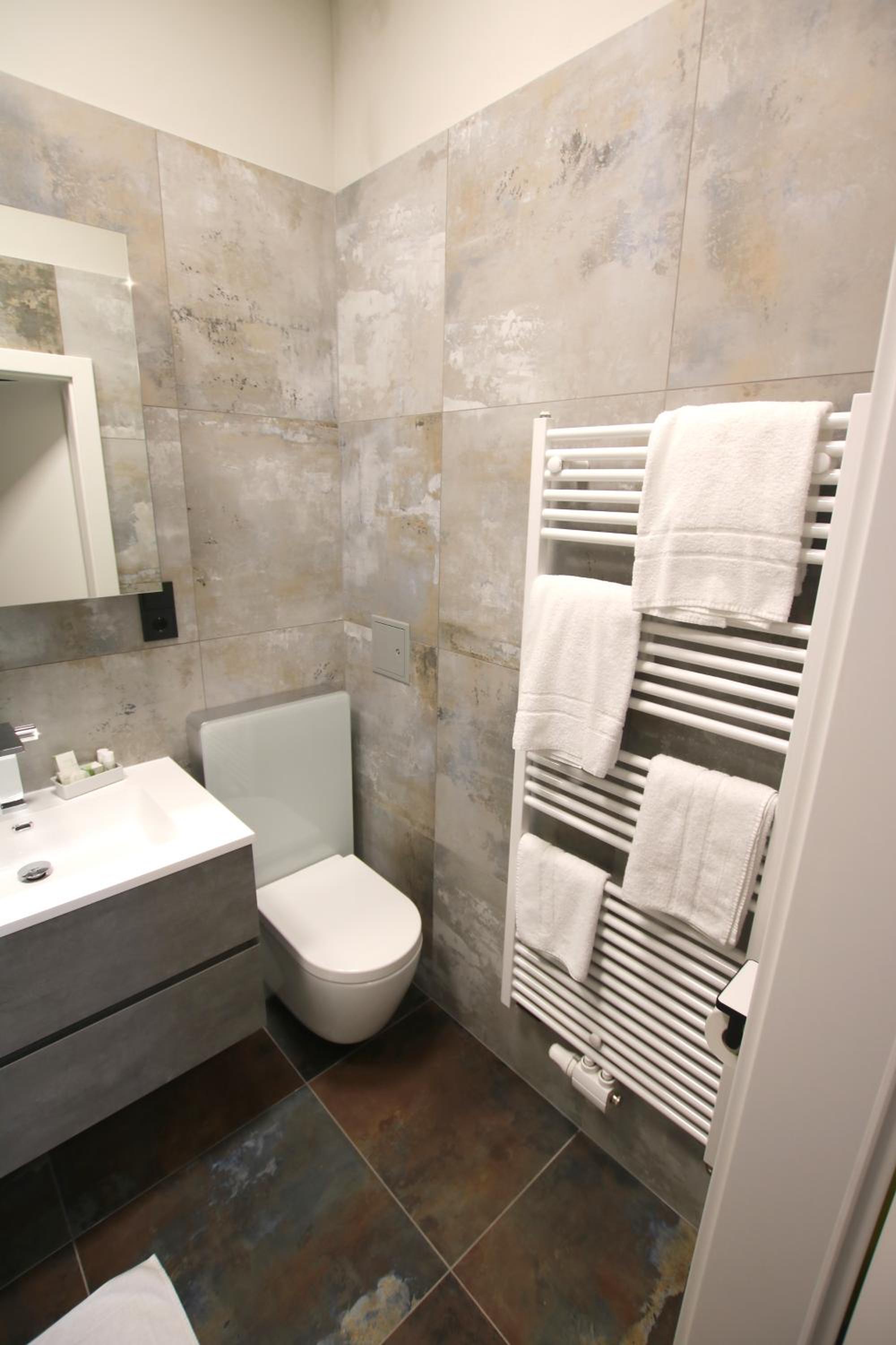 Street Living Hotel - Apartments