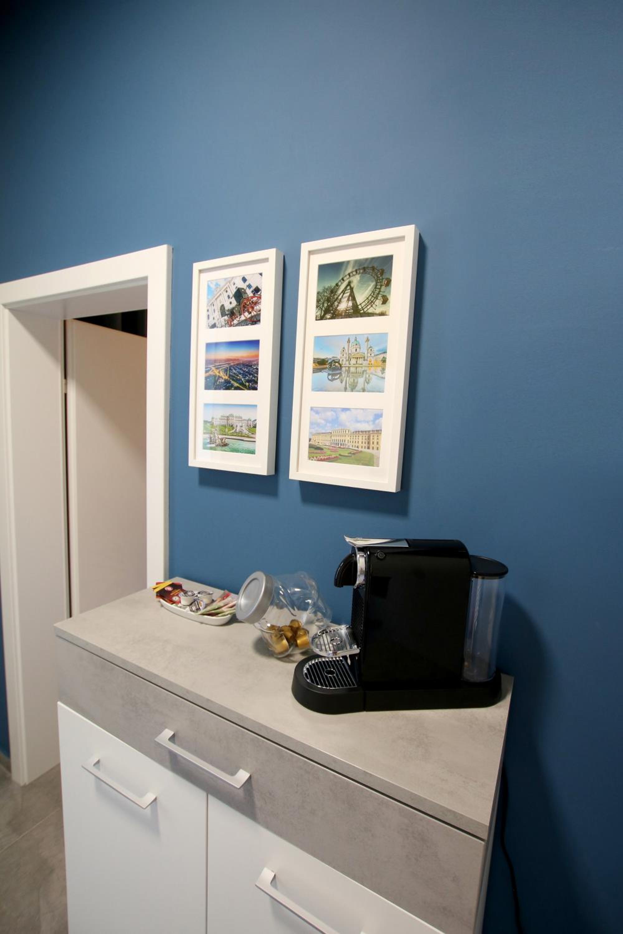 Street Living Hotel - Apartments