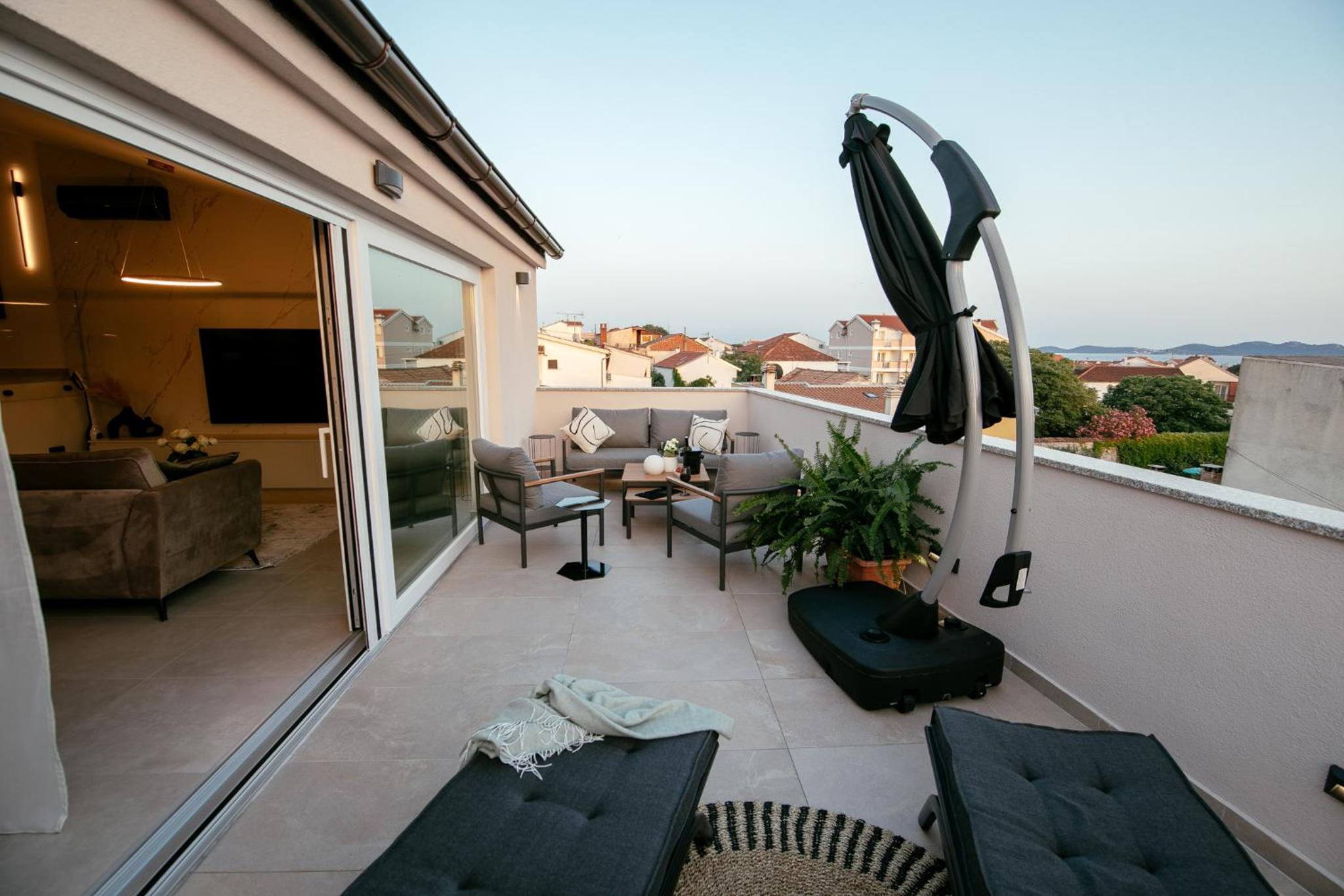 FK Luxury Penthouse view 4
