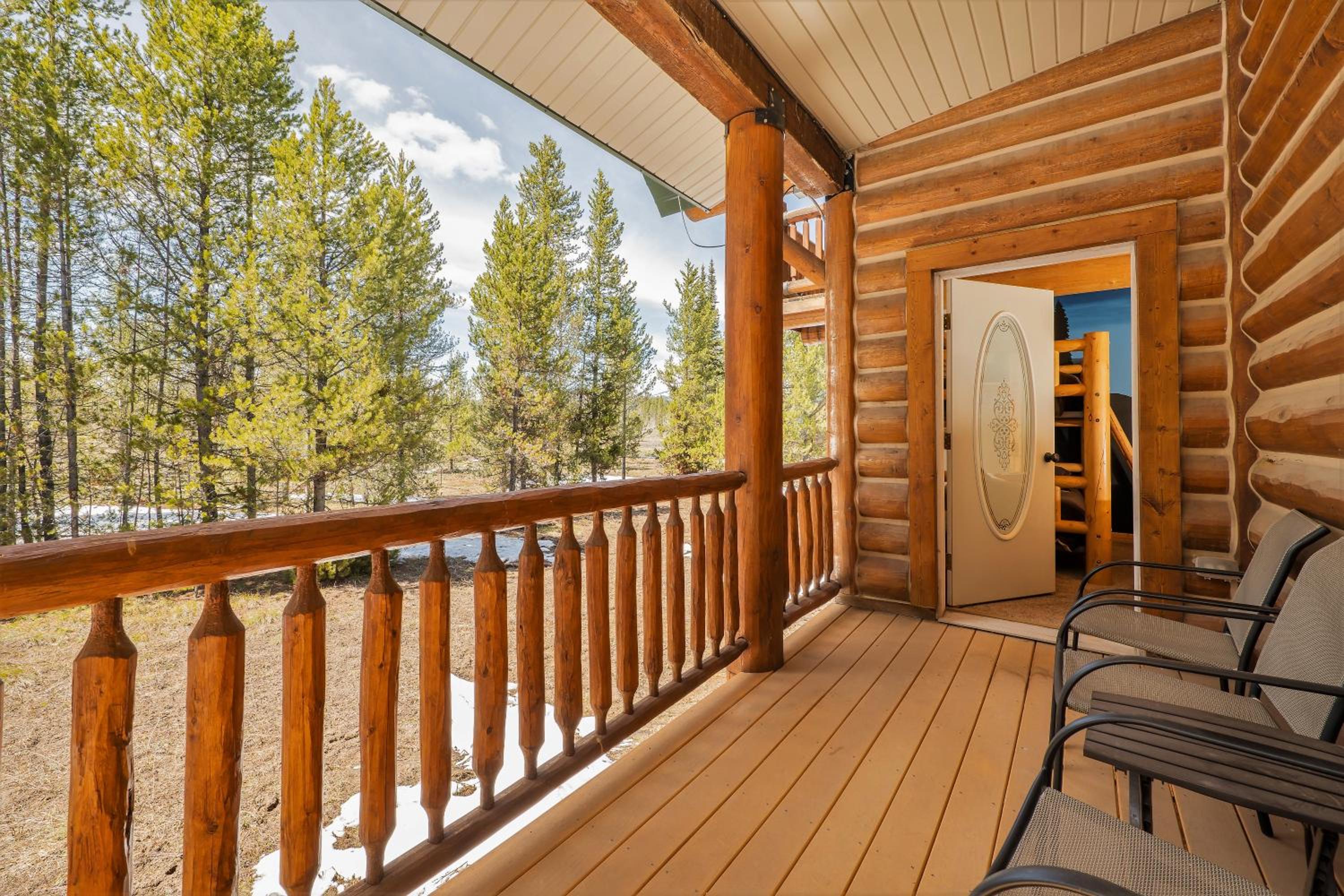 The Hideaway Lodge