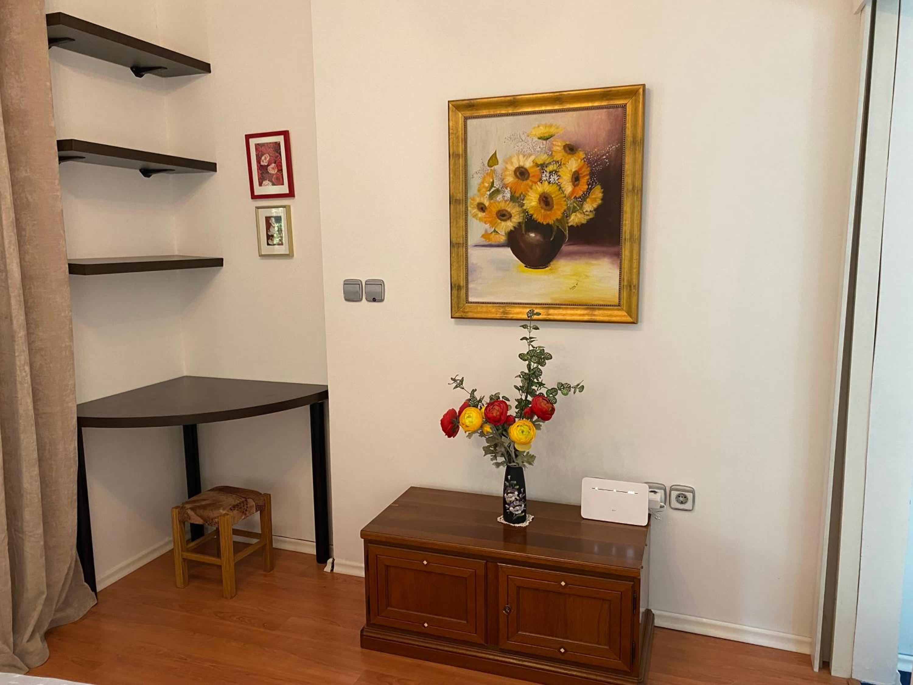 Apartment No. 9 view 3