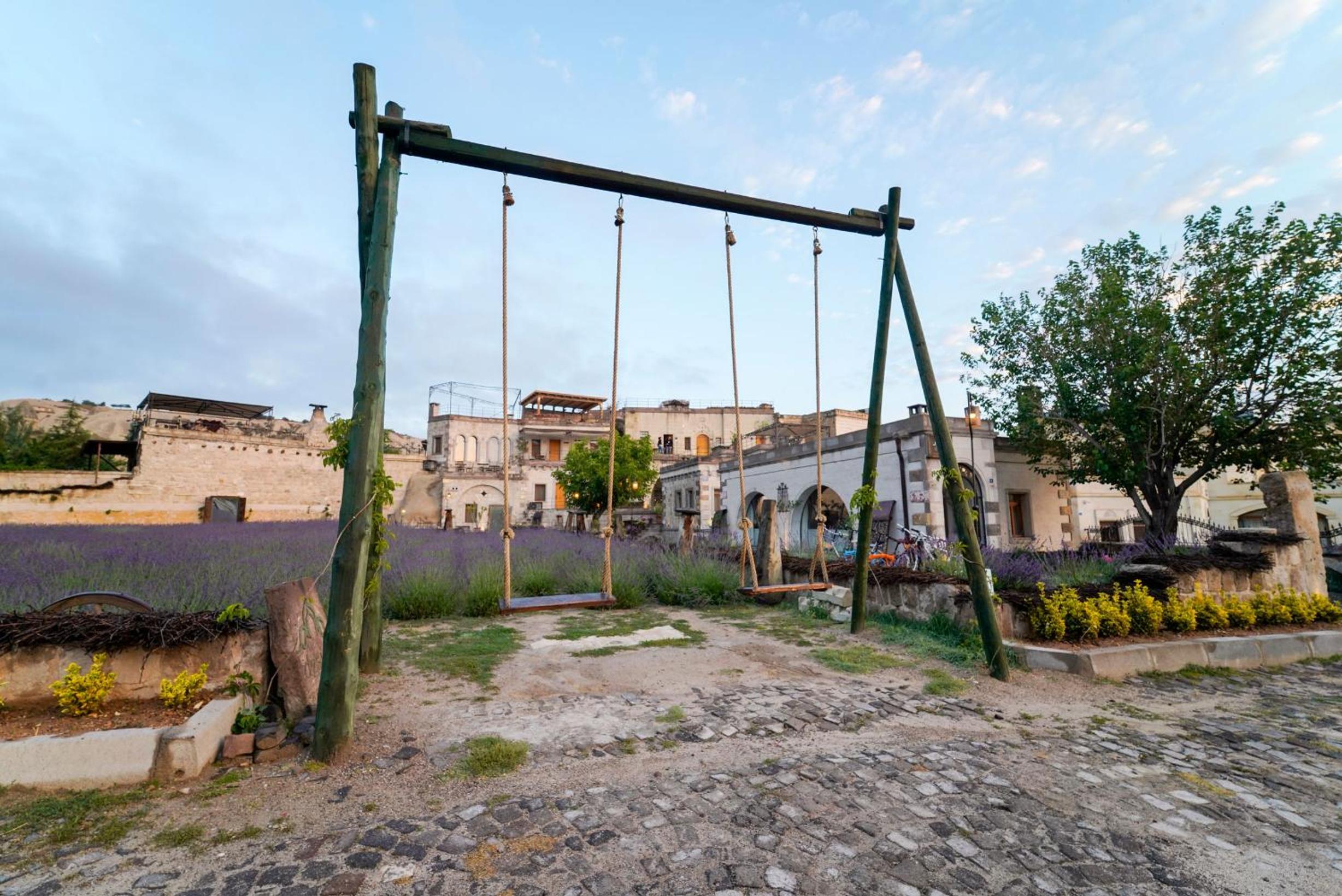 Design Cave Otel - Image 20