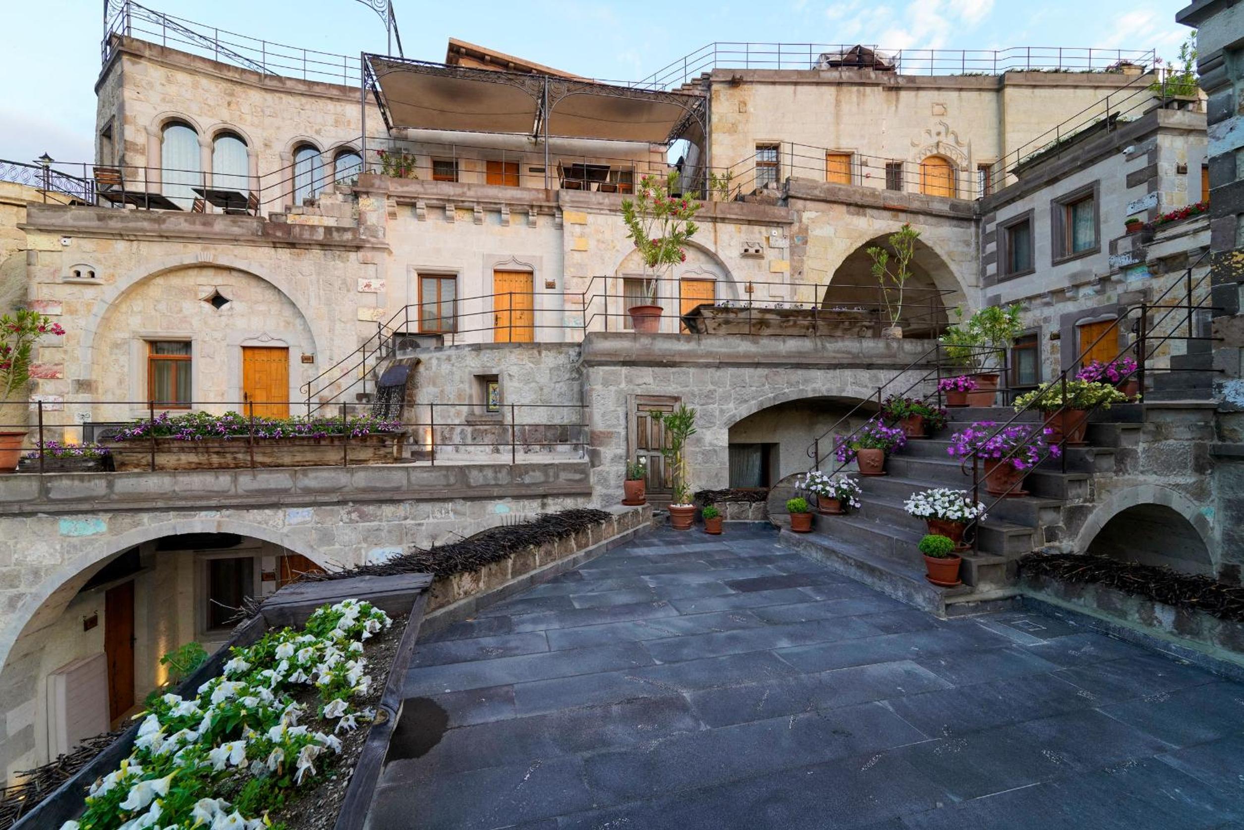 Design Cave Otel - Image 96